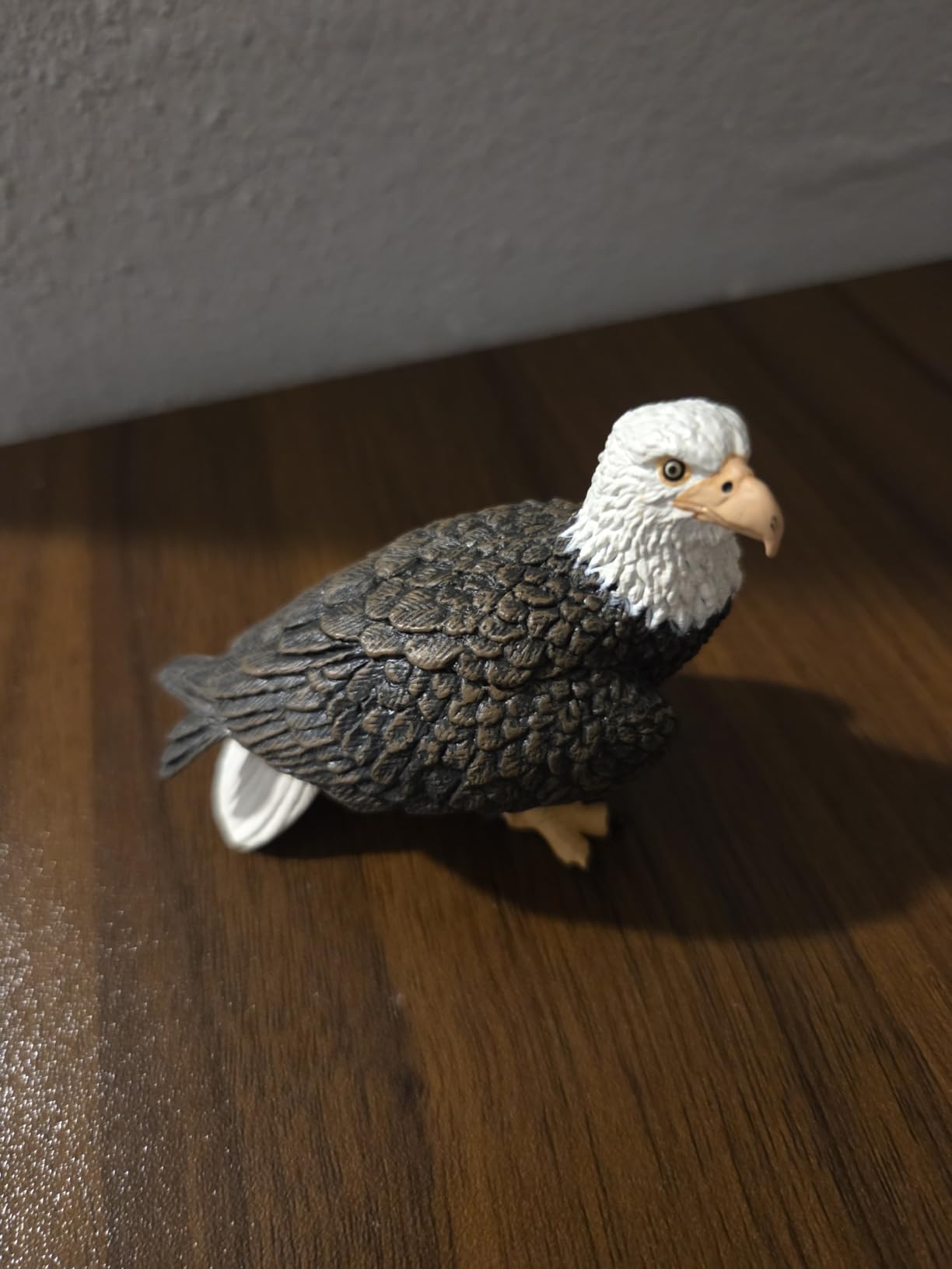 Safari Ltd. Bald Eagle Figurine - Realistic 2.4