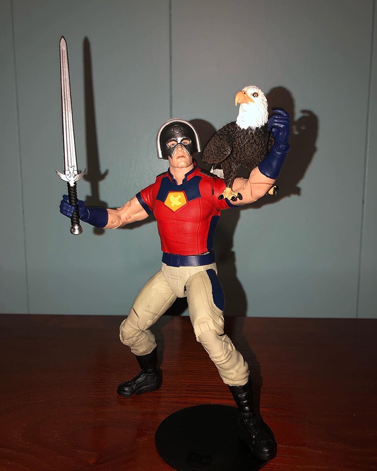 Safari Ltd. Bald Eagle Figurine - Realistic 2.4