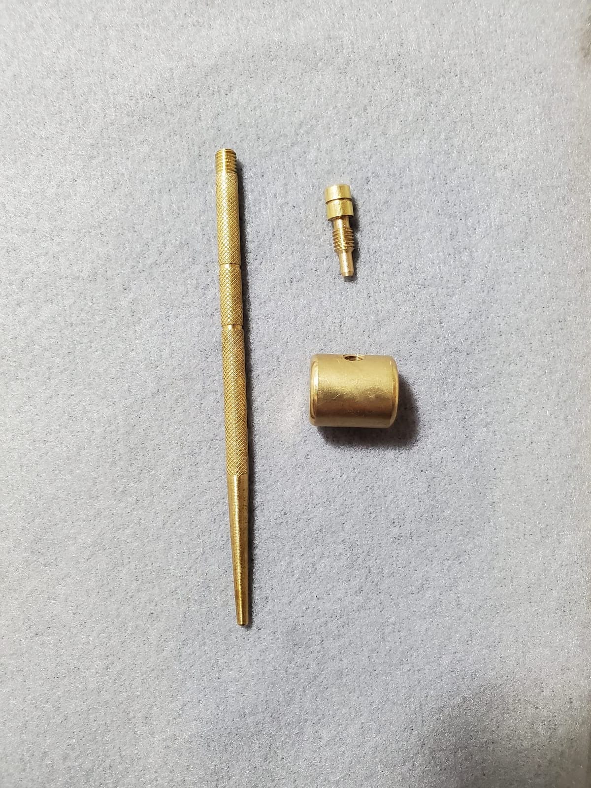 Katana Sword Cleaning Kit with Choji Oil, Uchiko Ball and Mekugi Hammer customer photo 2