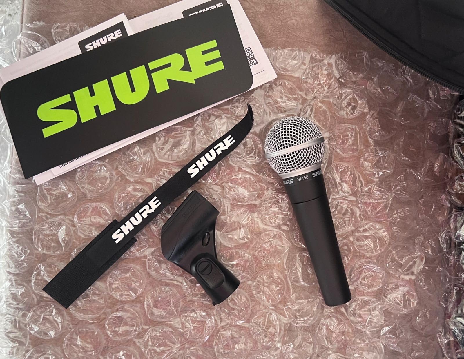 Shure SM58 Pro XLR Dynamic Vocal Microphone, Cardioid Dynamic Vocal Mic for Studio and Live Performance, Podcasting and Recording customer photo 1