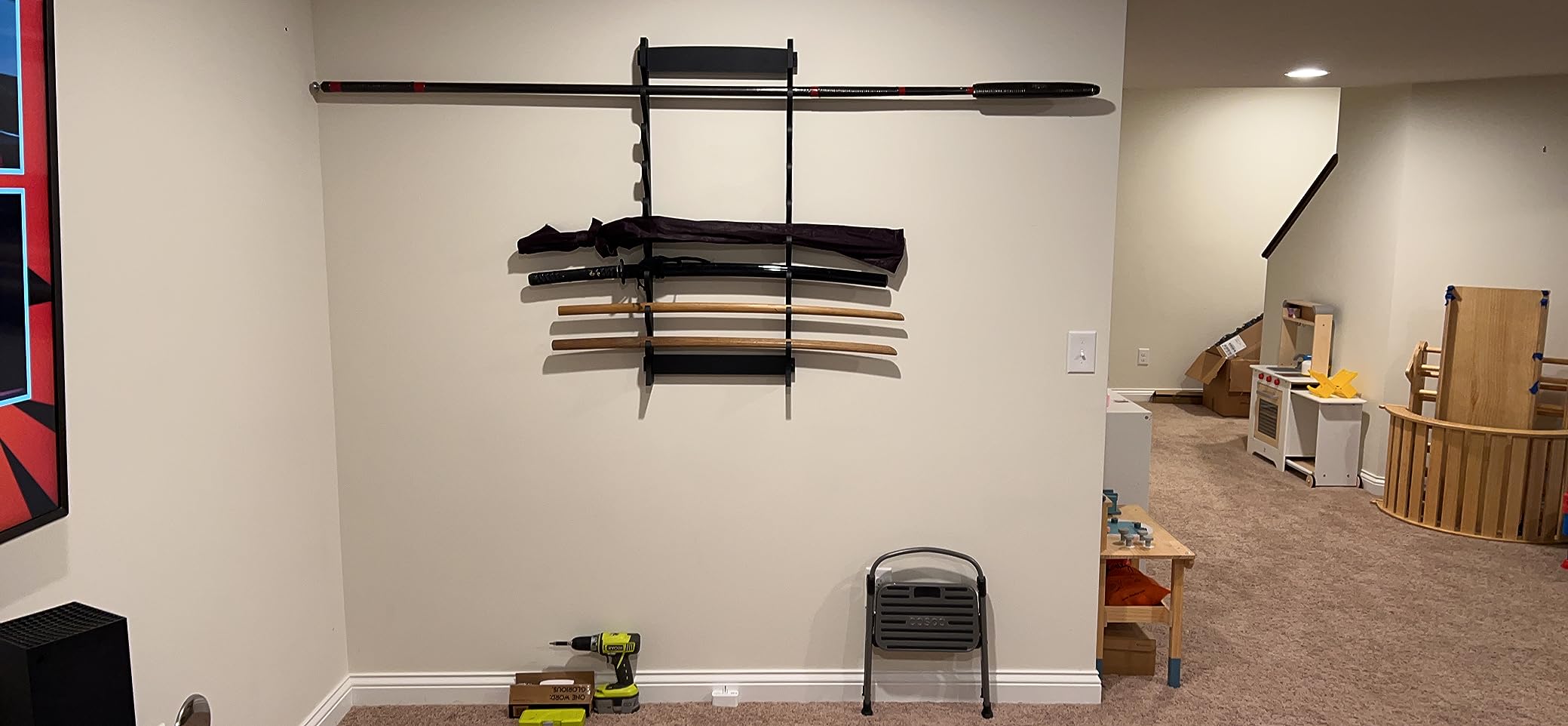 MASTER USA WS-8W 8-Tier Wall Mount Sword Stand, Black customer photo 2