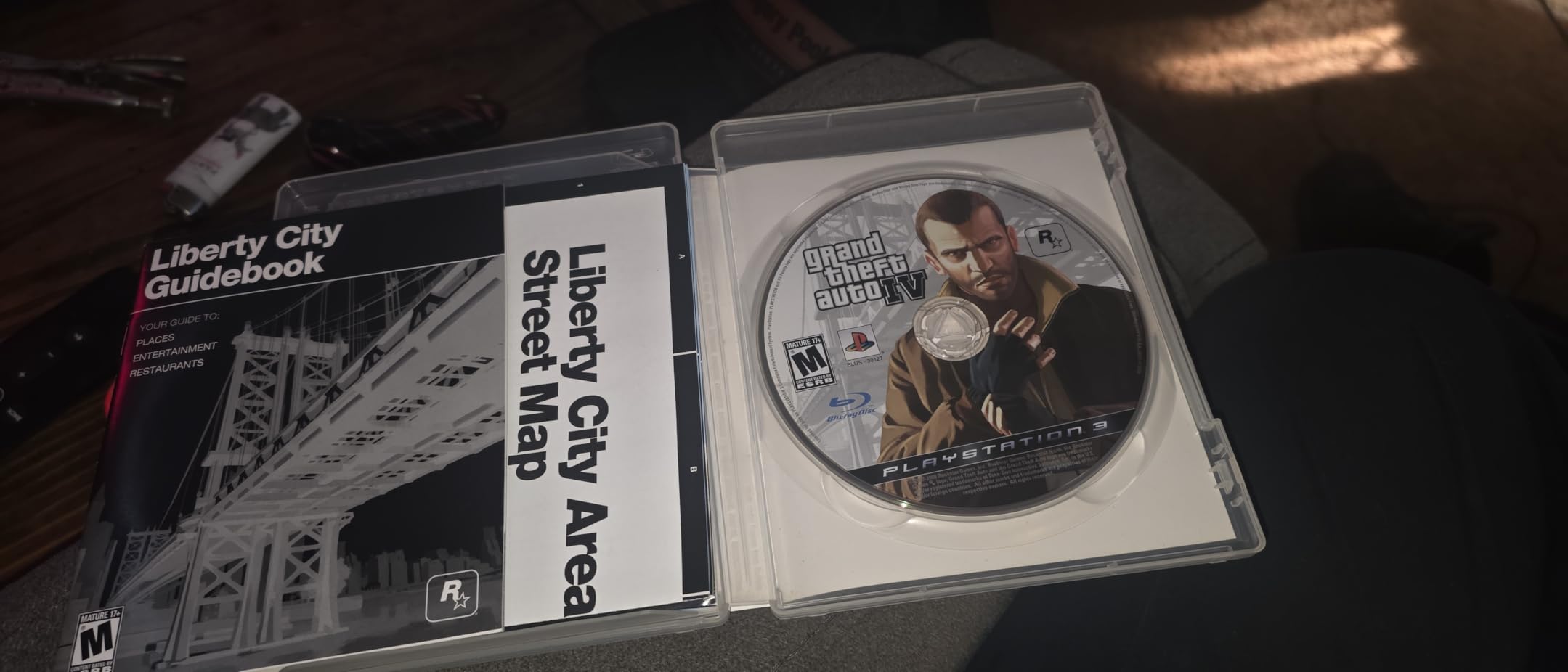 Grand Theft Auto IV customer photo 2