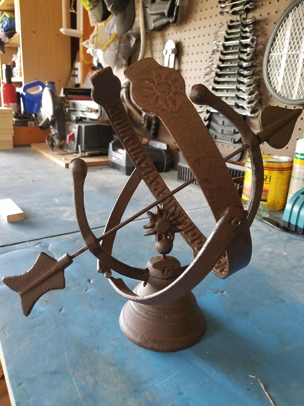 Esschert Design TH28 Cast Iron Sundial customer photo 2