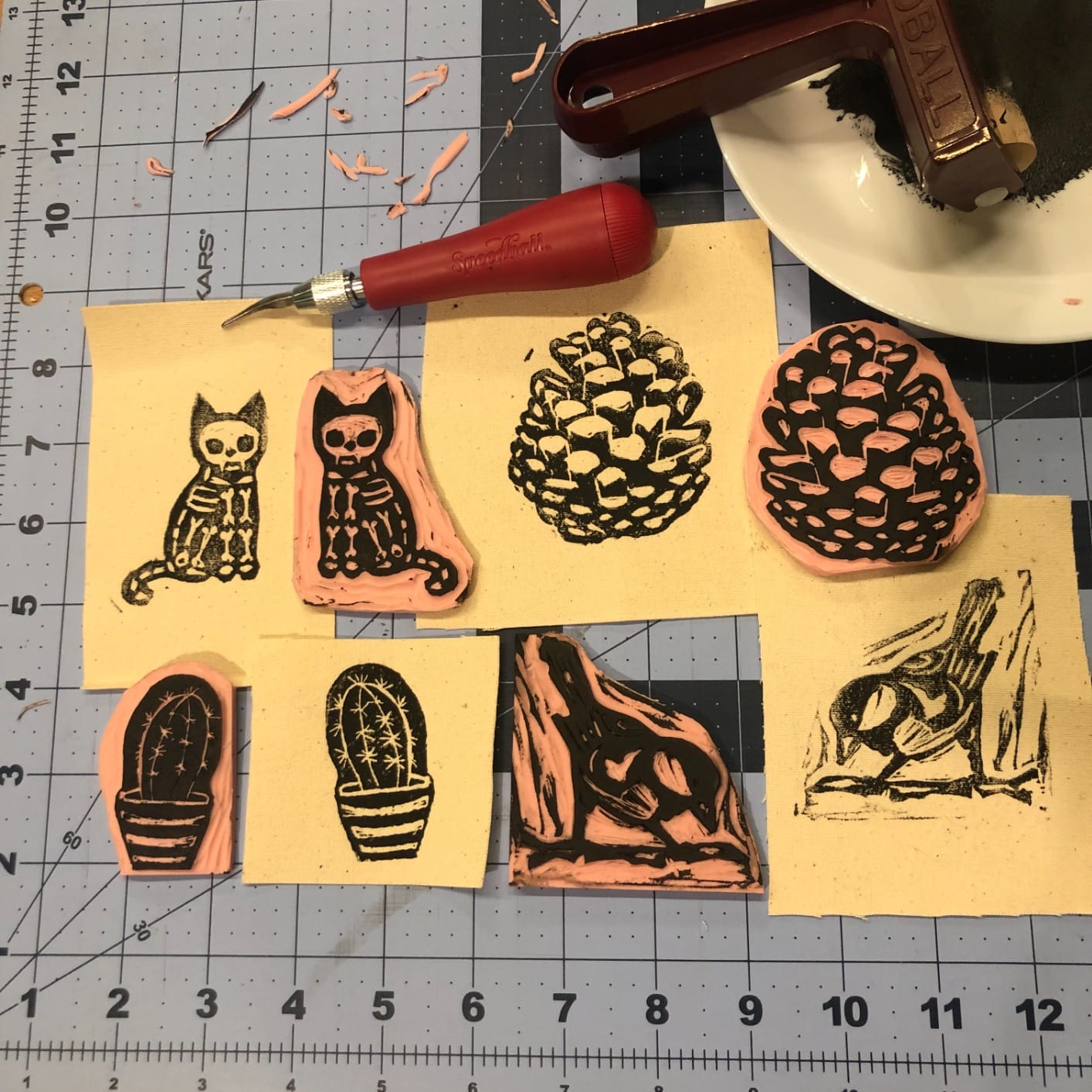 Speedball 3471 Super Value Block Printing Starter Kit - Includes Ink, Brayer, Lino Handle and Cutters, Speedy-Carve customer photo 2