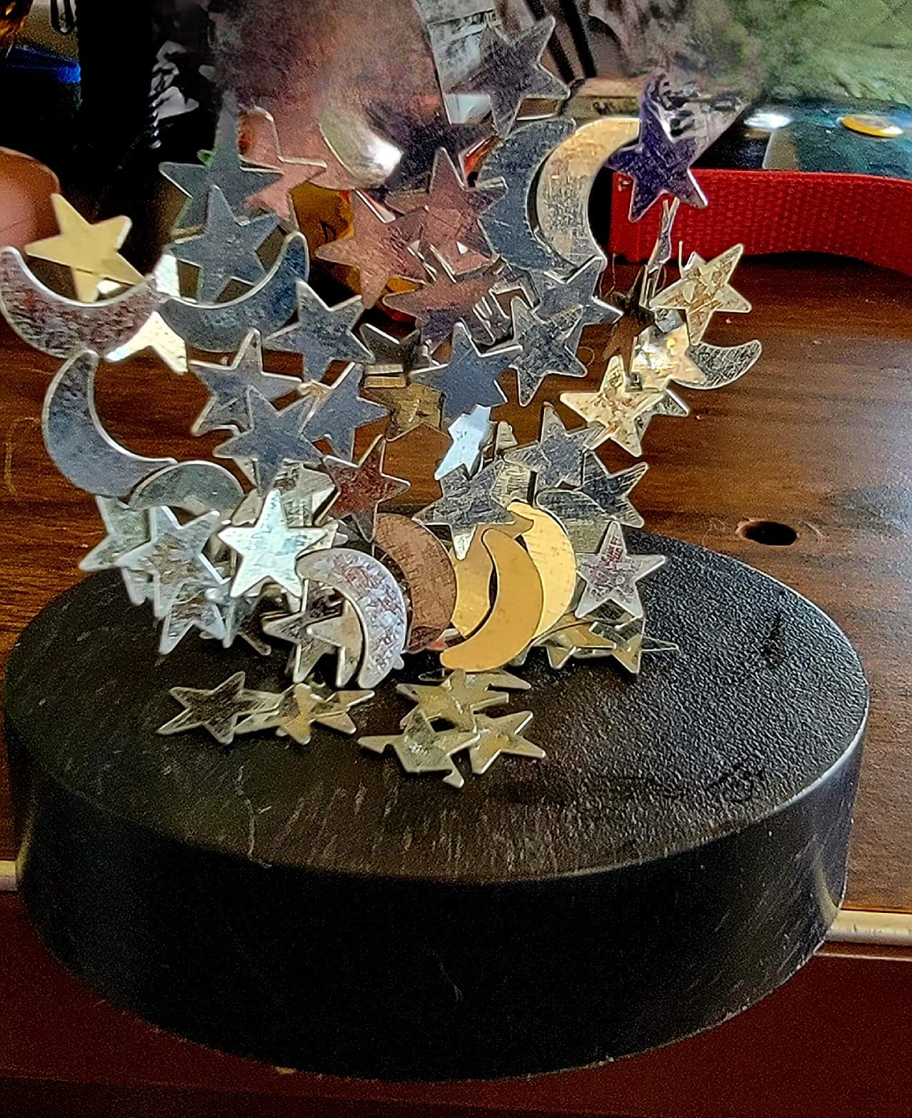 Magnetic Star and Moon Sculpture customer photo 2