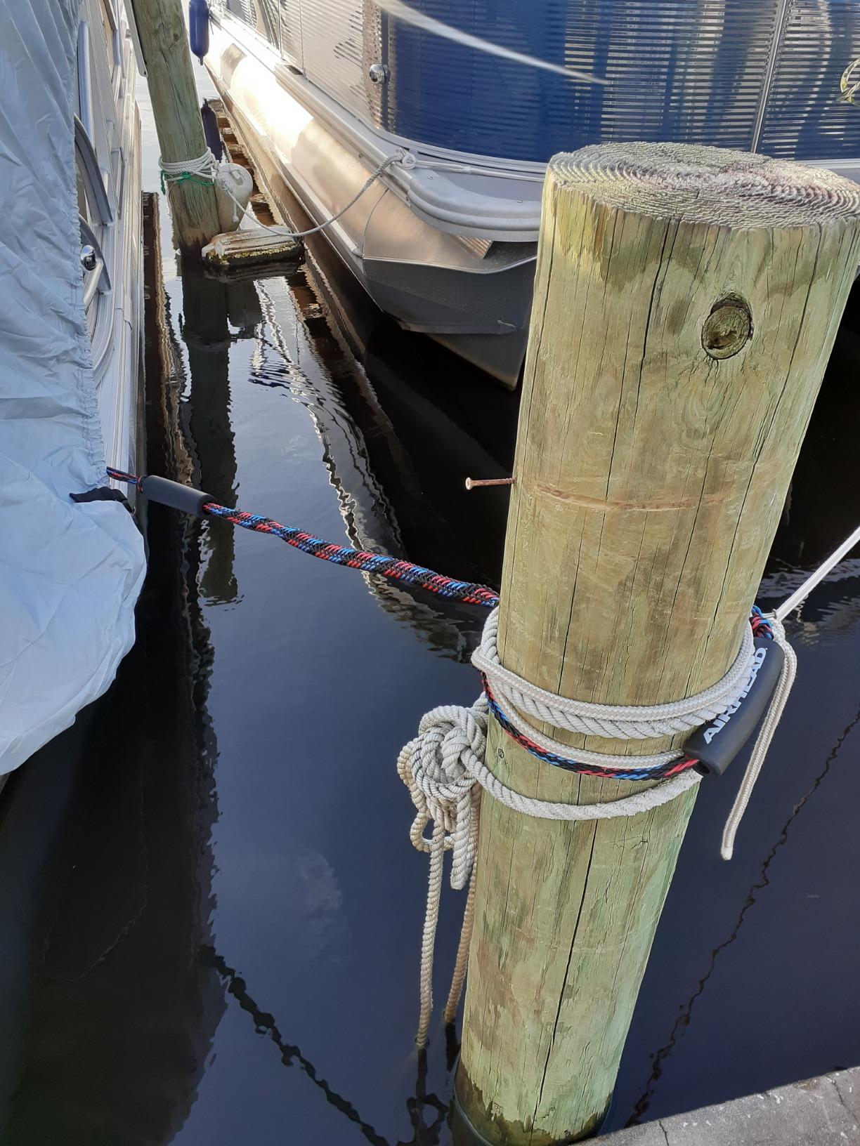 AIRHEAD AHDL-4 Bungee, Dockline For Watercraft 4 Feet customer photo 2