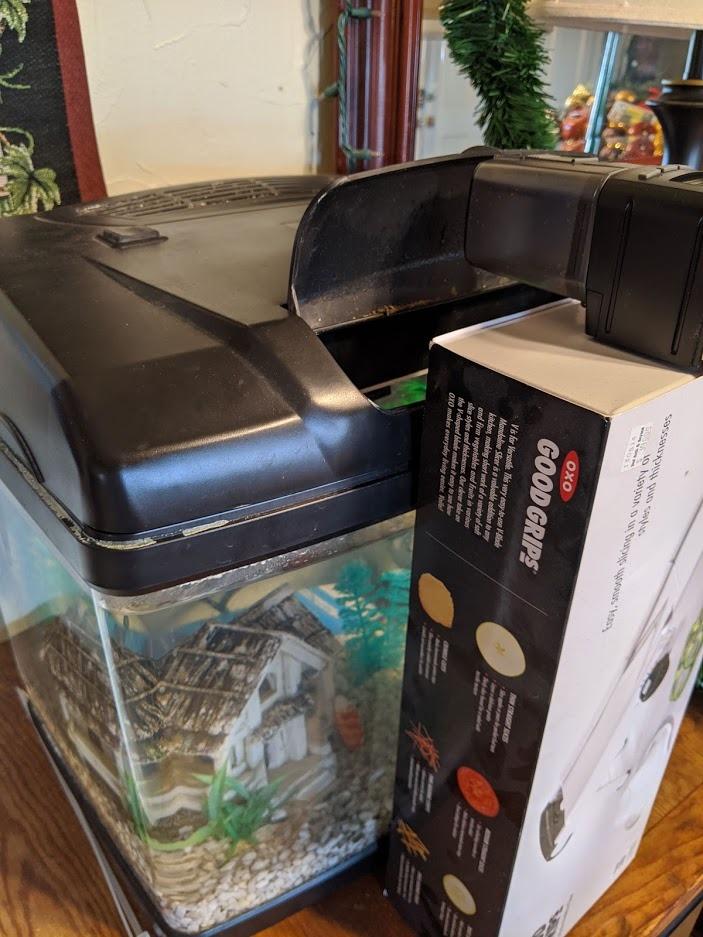 EHEIM Everyday Fish Feeder Programmable Automatic Food Dispenser customer photo 1