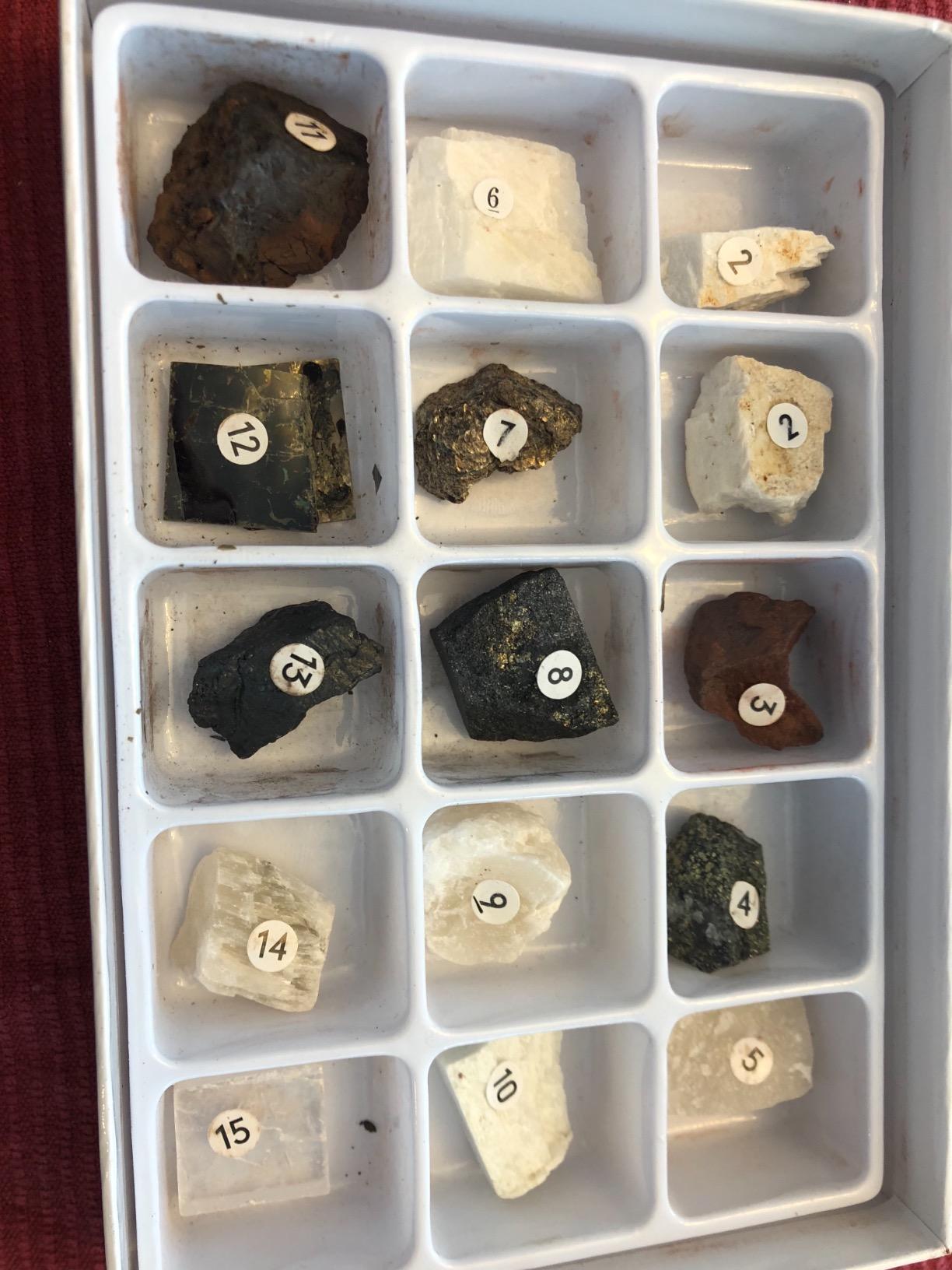 STEM Toy Mineral Science Kit Geology Rock Specimen for Young Geologists customer photo 2
