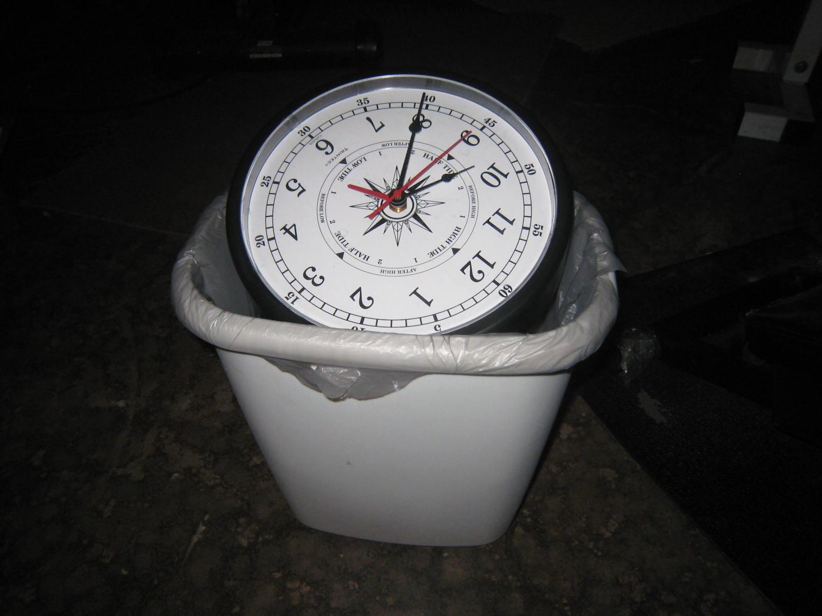 Atlantic Time & Tide Clock customer photo 2