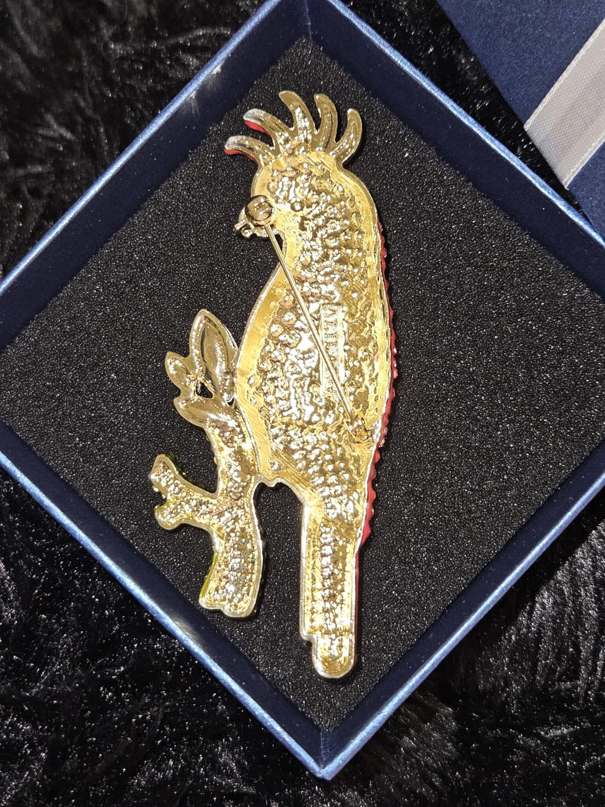 Alilang Womens Golden Tone Pink Rhinestones Tropical Parrot Cockatoo Bird Brooch Pin customer photo 1