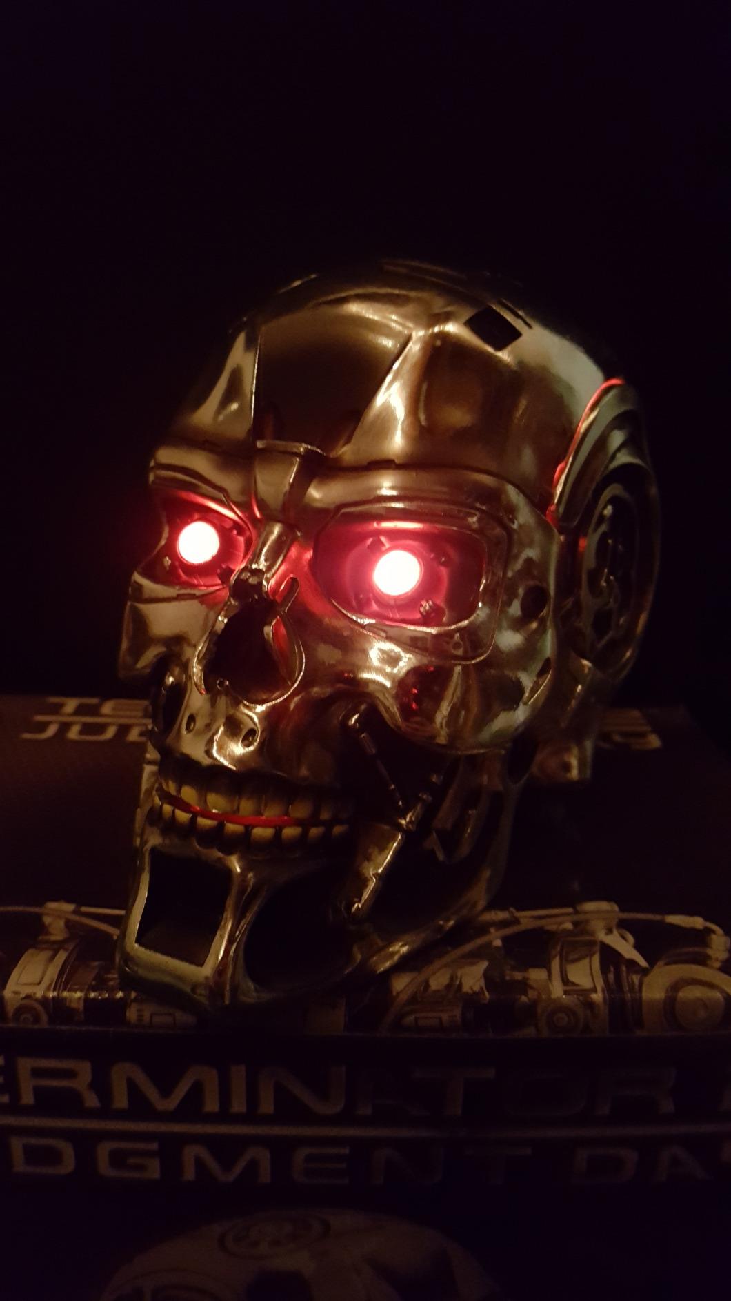 Terminator Nemesis Now T-Box 18cm Silver, Resin customer photo 1