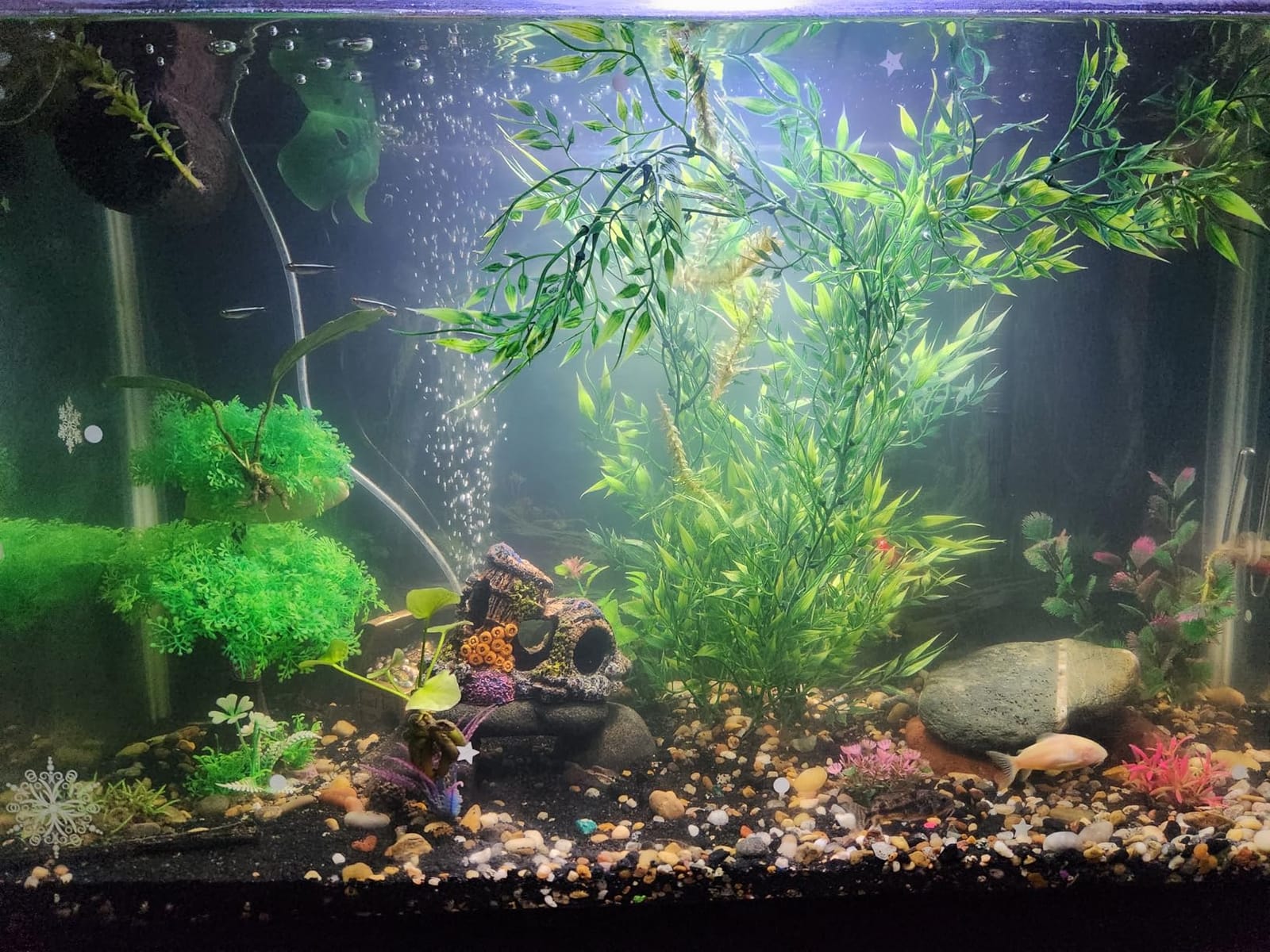 GloFish Artificial Bamboo Plant, Aquarium & Terrarium Décor, 3 ft customer photo 2