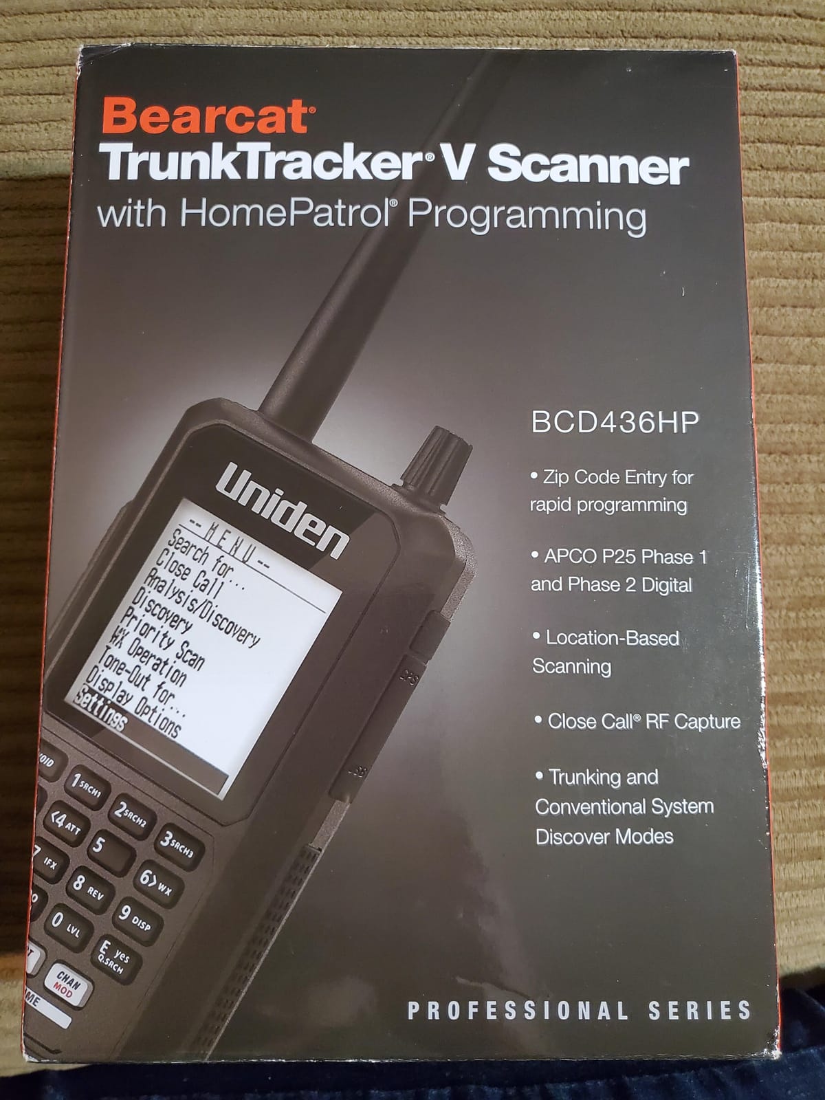 Uniden BCD436HP HomePatrol Series Digital Handheld Scanner. TrunkTracker V, Simple Programming, S.A.M.E. Emergency/Weather Alert, Covers USA and Canada customer photo 2