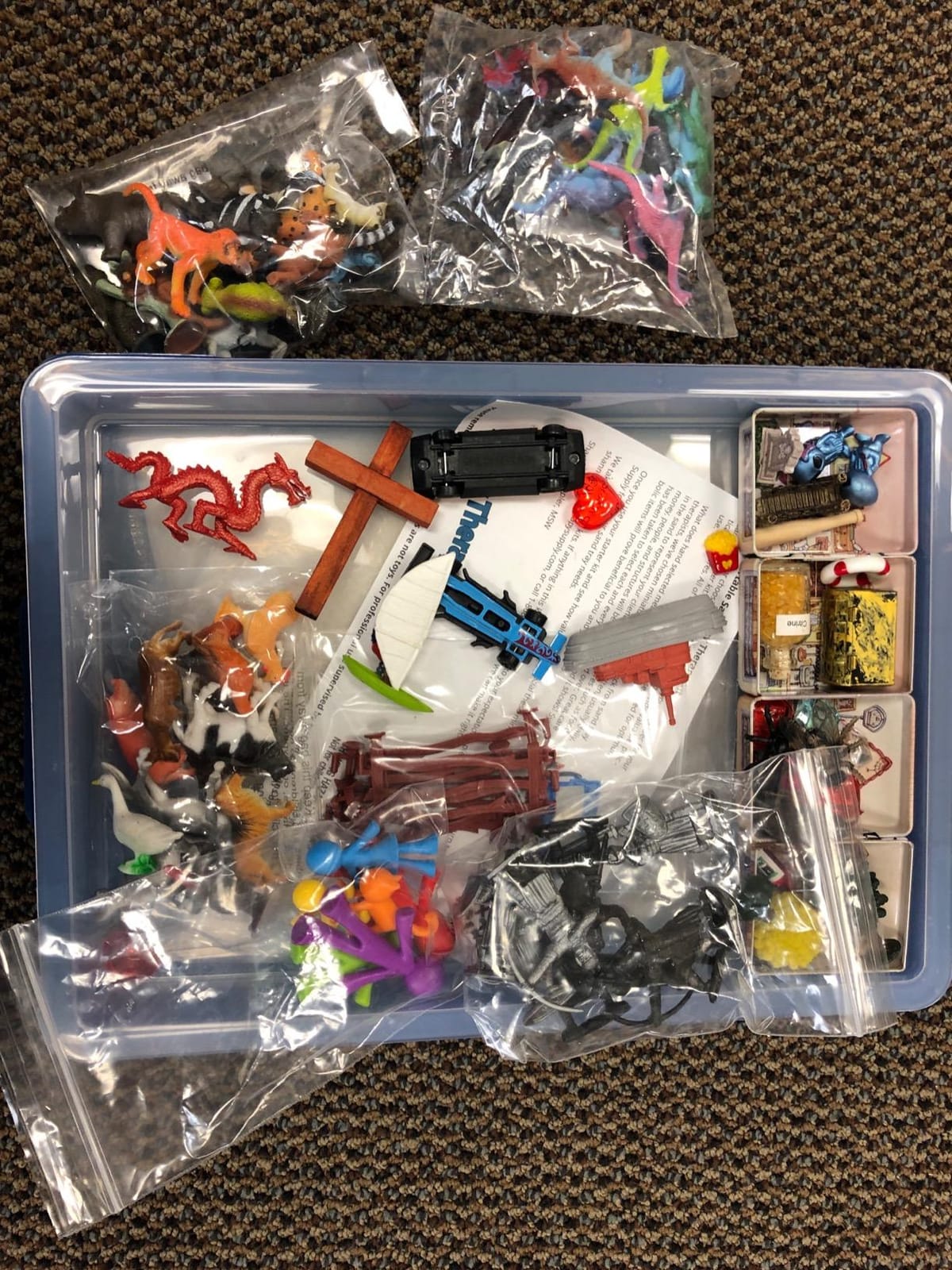 Play Therapy Sand Tray Basic Portable Starter Kit with Tray, Sand, and Miniatures customer photo 1