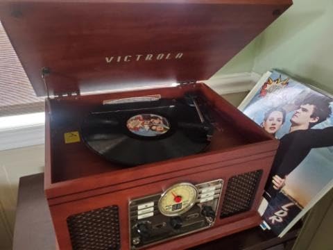 Victrola Quincy - 6-in-1 Bluetooth Record Player - Mahogany customer photo 1