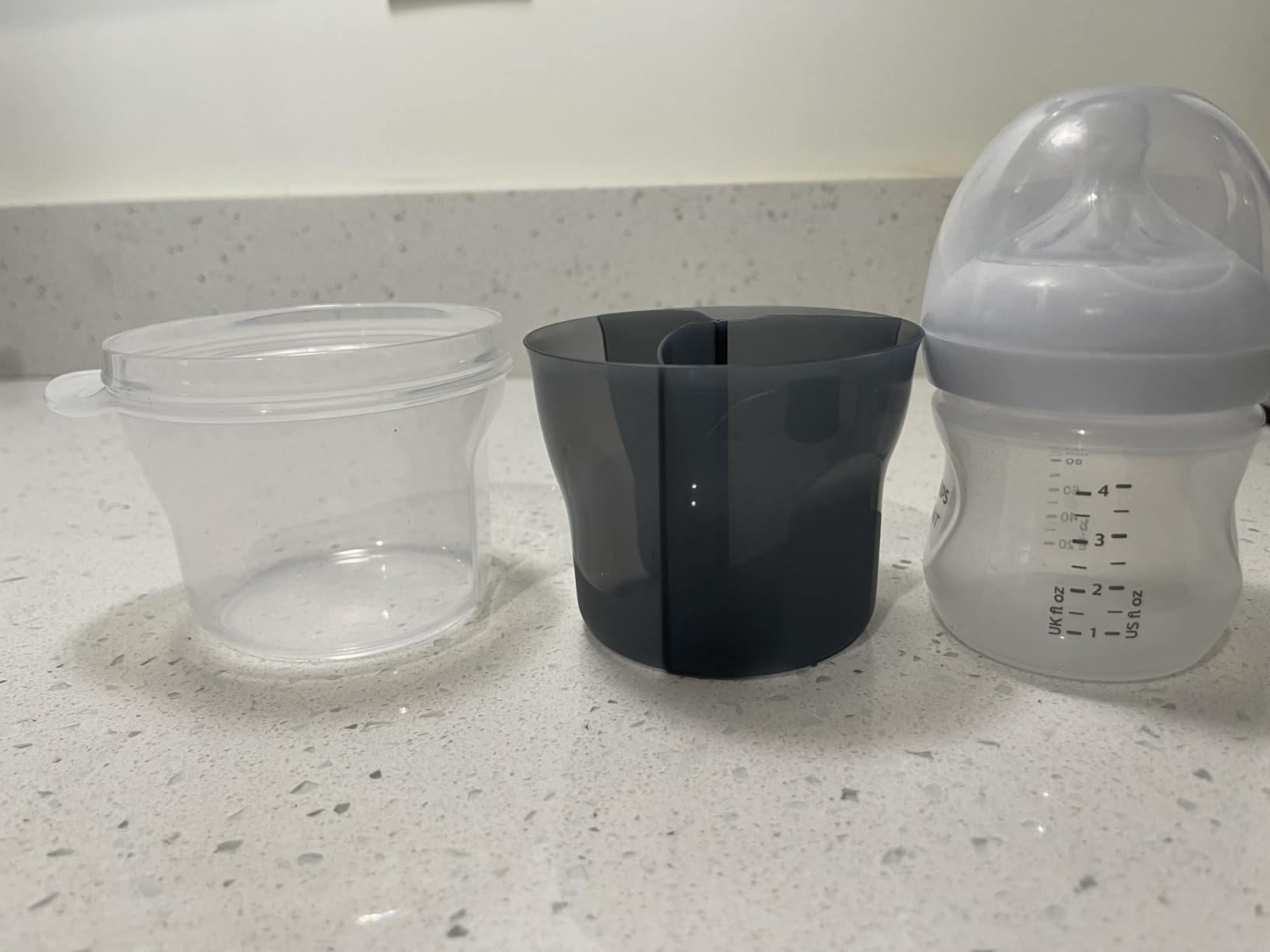 Philips Avent Formula Dispenser and Snack Cup, Grey customer photo 1