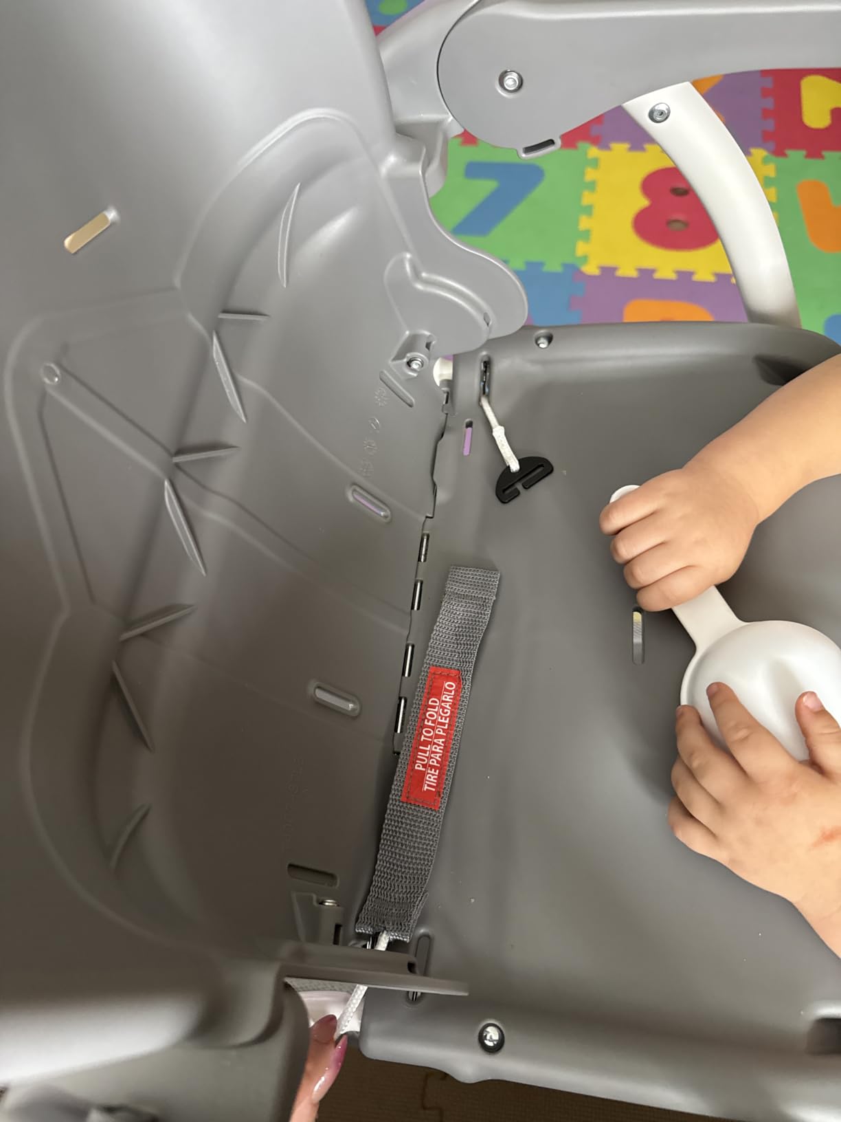 Graco Slim Snacker Highchair, Whisk customer photo 1