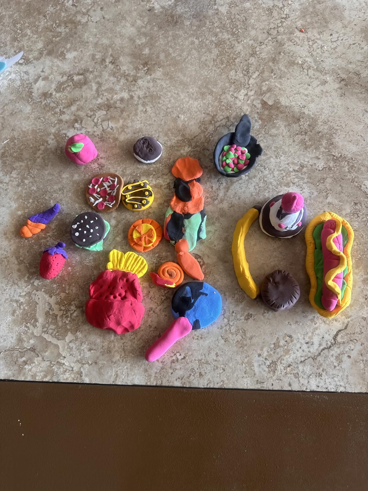 Sago Brothers 24 Colors Air Dry Clay for Kids with 3 Tools & Tutorial Book | Modeling Clay Kit Toys customer photo 1
