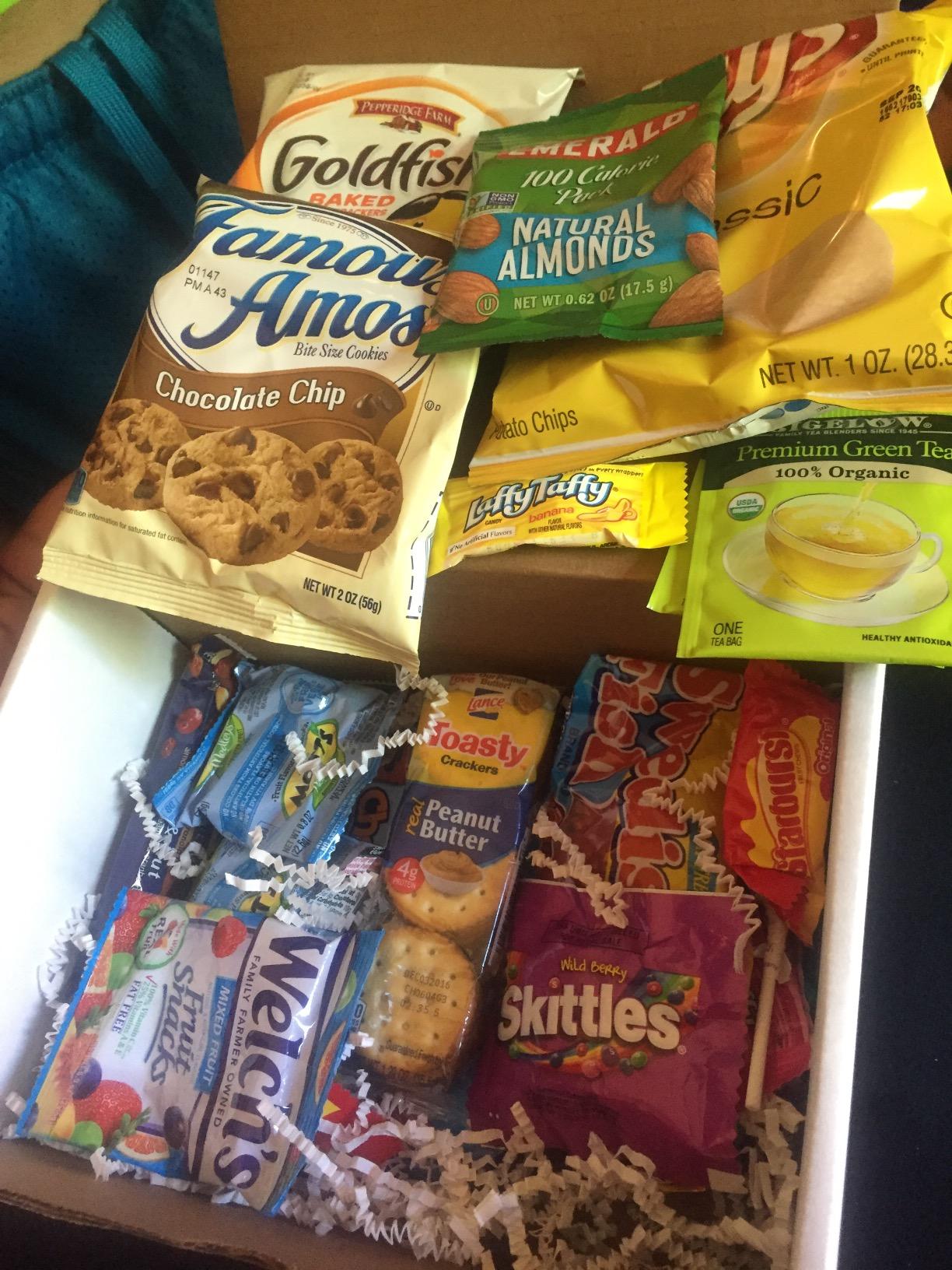 COLLEGEBOX Snack Box (45 Count) Back to School Variety Pack Care Package Gift Basket Adult Kid Guy Girl Women Men Birthday College Student Office School Graduation customer photo 2