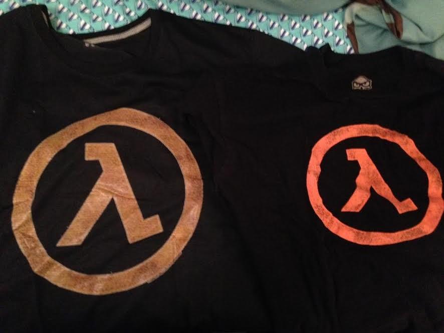 Half Life 2 Men's Lambda Premium T-Shirt customer photo 2