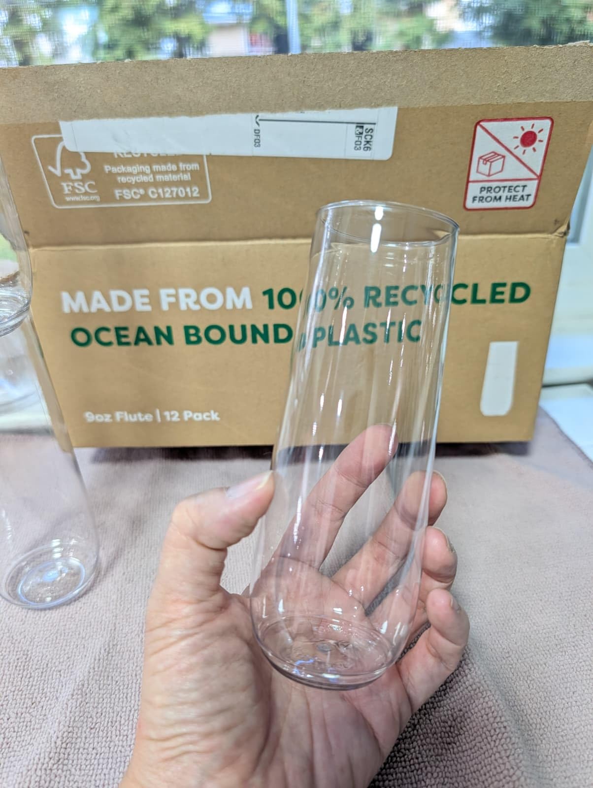 TOSSWARE POP 9oz Flute, Premium Quality, Recyclable, Unbreakable & Crystal Clear Plastic Champagne Glasses,Flute , 12 Count (Pack of 1) customer photo 1
