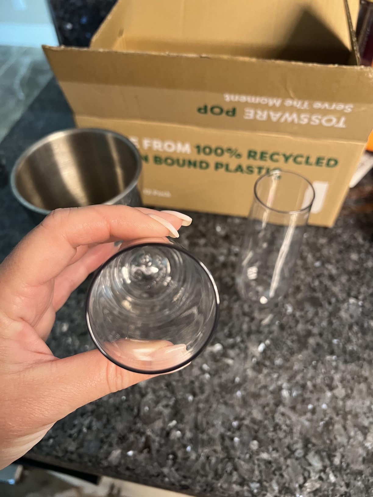TOSSWARE POP 9oz Flute, Premium Quality, Recyclable, Unbreakable & Crystal Clear Plastic Champagne Glasses,Flute , 12 Count (Pack of 1) customer photo 2