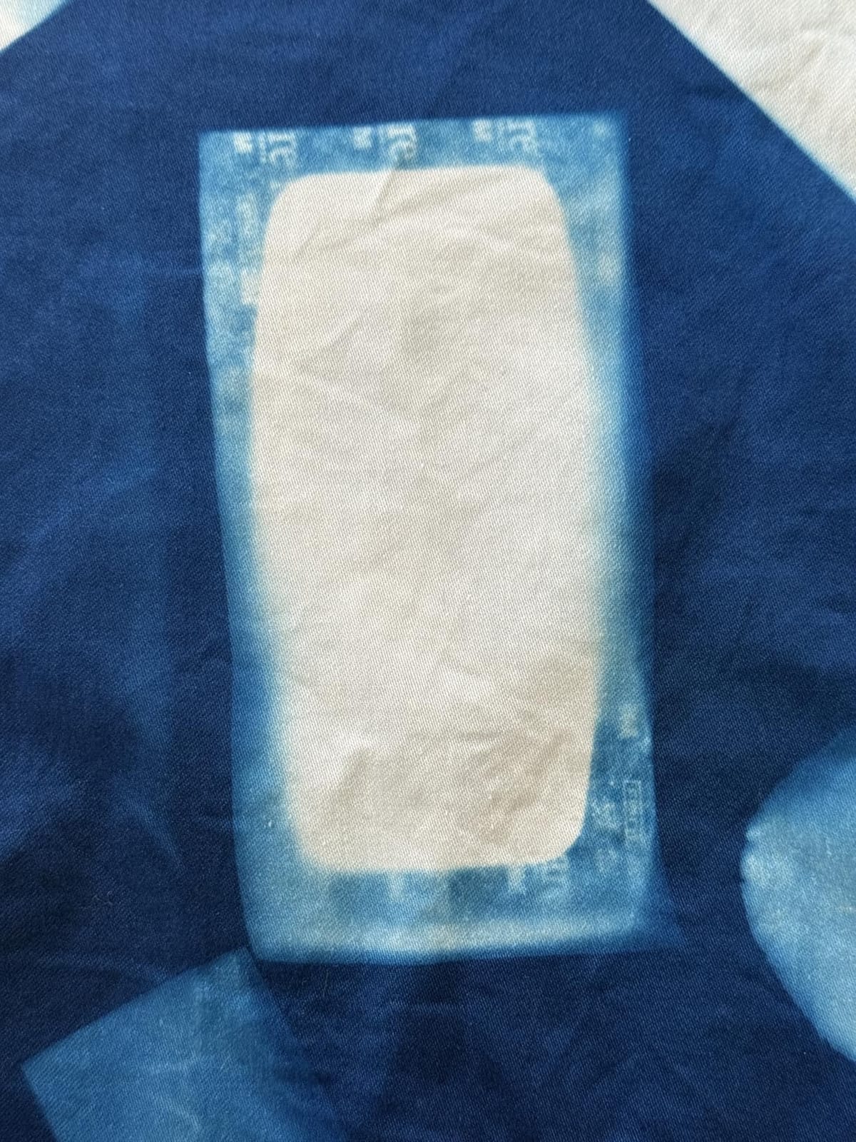Jacquard Cyanotype Fabric Sheets, Pre-Sensitized Cotton Sateen for Easy Sun Printing, Professional-Quality Fabric Sheets, Just Expose & Rinse, Create Stunning Cyanotype Prints with UV Light, 30-Pack customer photo 1