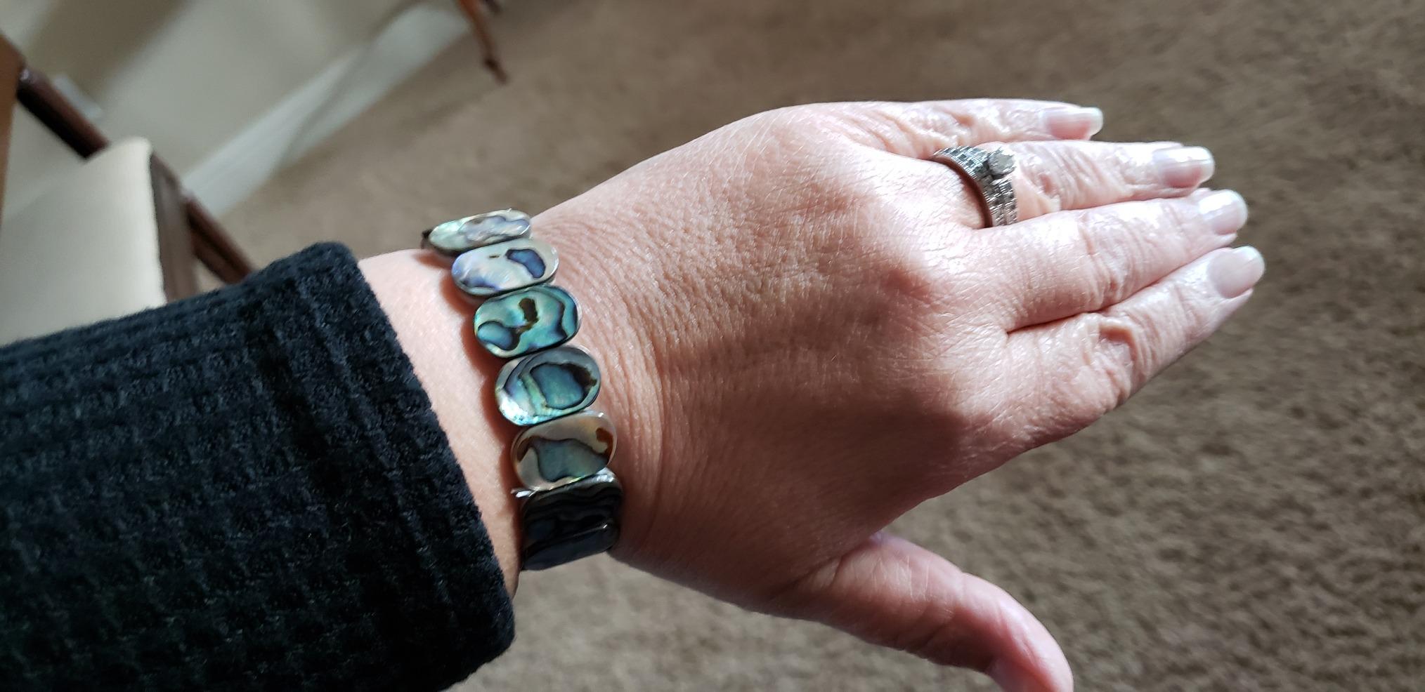 Falari Green Abalone Shell Stretch Bracelet customer photo 1