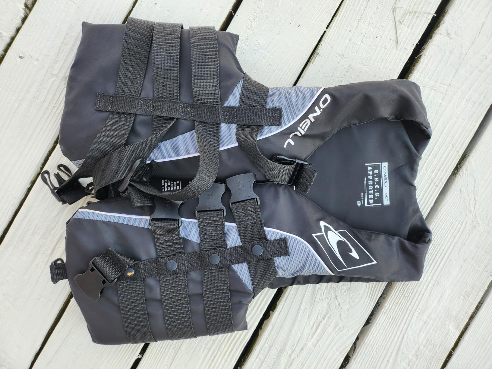 O’Neill Men’s SuperLite USCG Approved Life Vest – Lightweight Men’s Life Jacket for Boating, Wakeboarding, Waterskiing & Your Favorite Water Activities customer photo 1