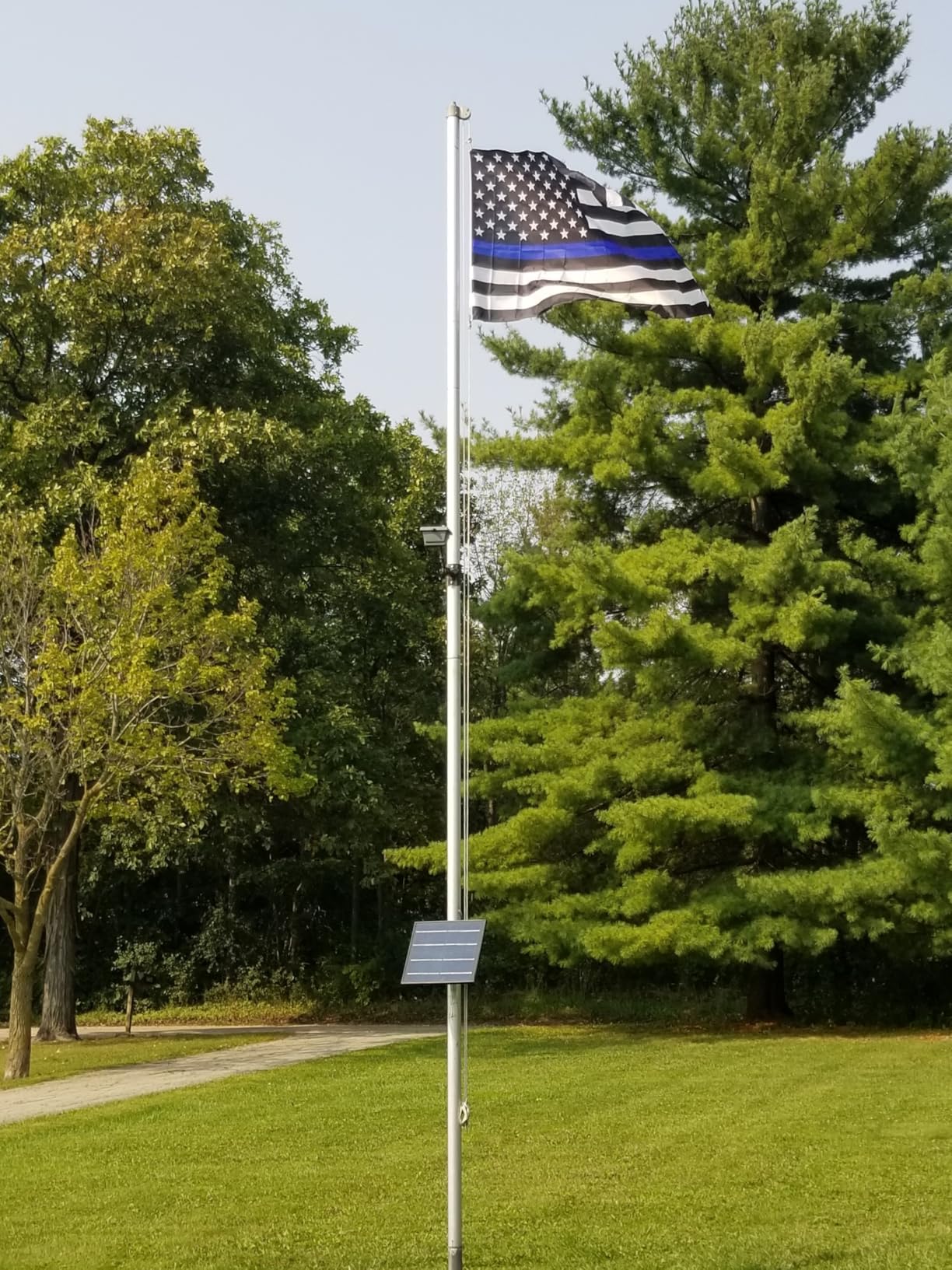 Anley Fly Breeze 3x5 Foot Thin Blue Line US National Flag - Vivid Color and Fade proof - Canvas Header and Double Stitched - Honoring Law Enforcement Officers Flags Polyester with Brass Grommets customer photo 2