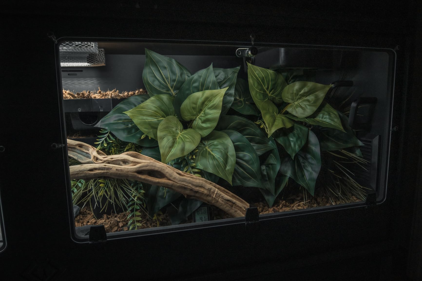ReptiChip Reptile Substrate Coconut Chip Bedding 72 Quart Compressed Organic Coco Husk Block for Snake Habitat, Ball Python Terrarium, Turtle Tanks, Tortoise Enclosure customer photo 1