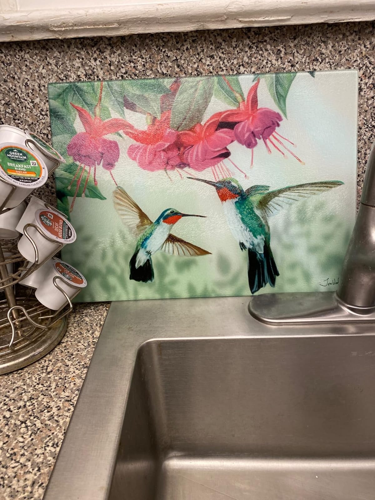 Caroline's Treasures PTW2051LCB Fuchsia and Hummingbirds Glass Cutting Board Large Decorative Tempered Glass Kitchen Cutting and Serving Board Large Size Chopping Board customer photo 1
