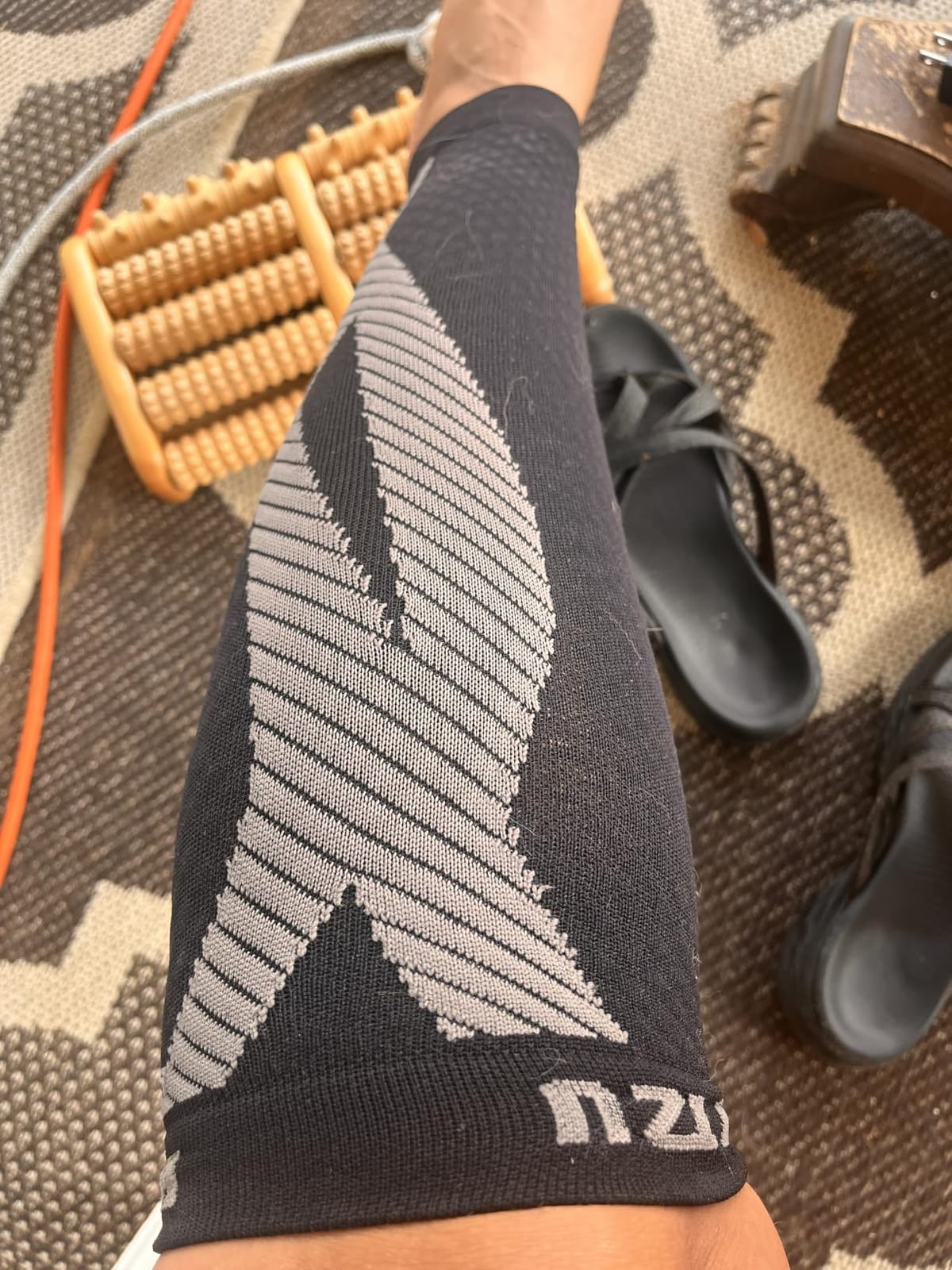BLITZU Calf Compression Sleeves - Footless Compression Socks for Men & Women customer photo 2