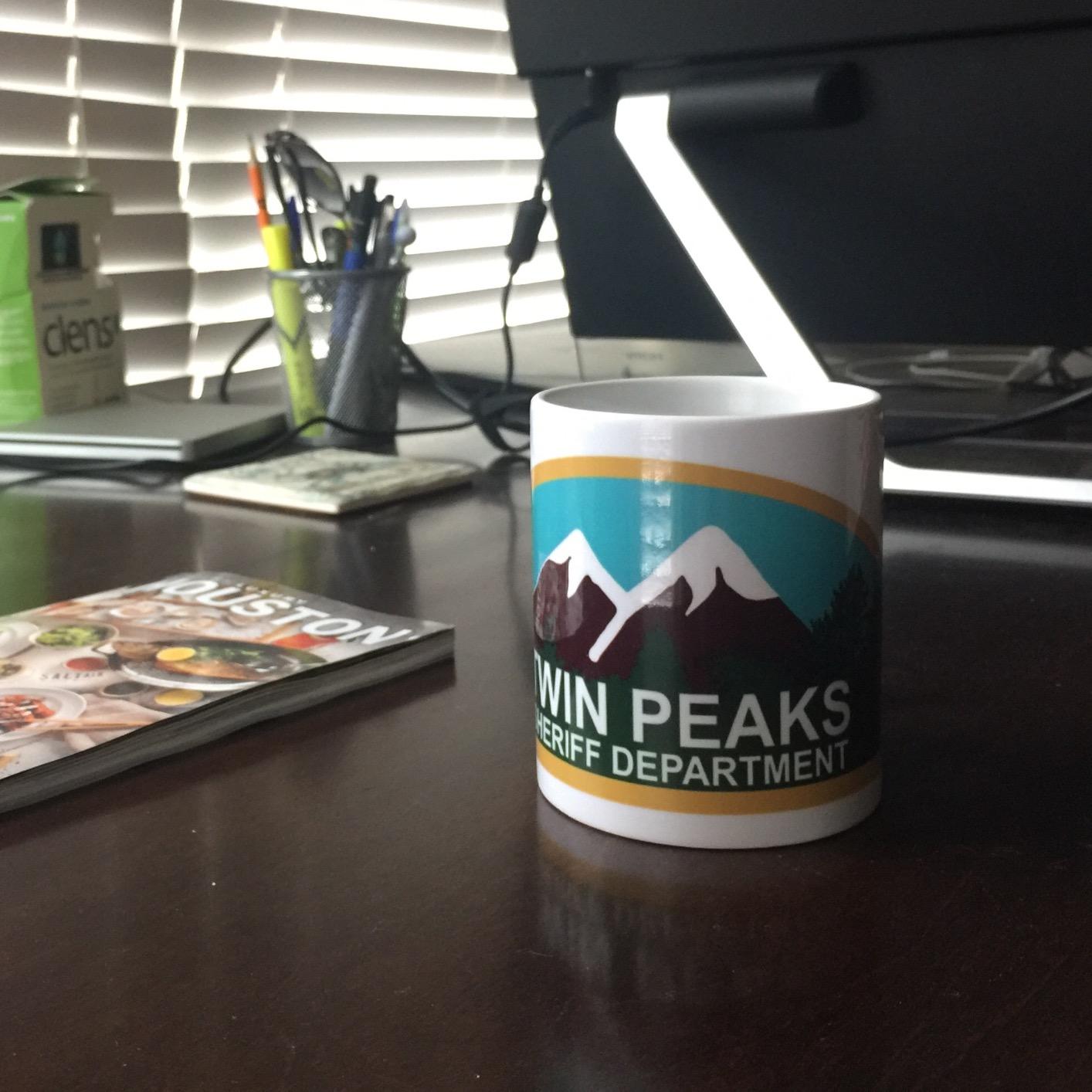 11 ounce Mug - Twin Peaks Sheriff Department Mug - S White