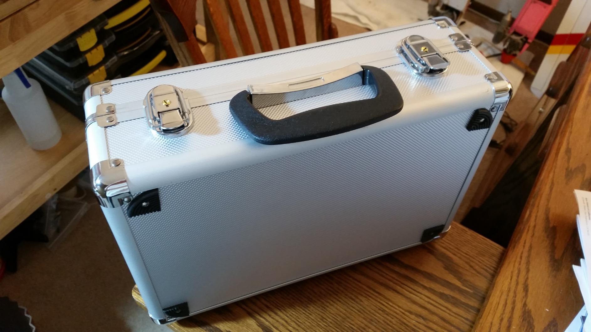 HUL Aluminum RC Airplane Transmitter Case customer photo 1