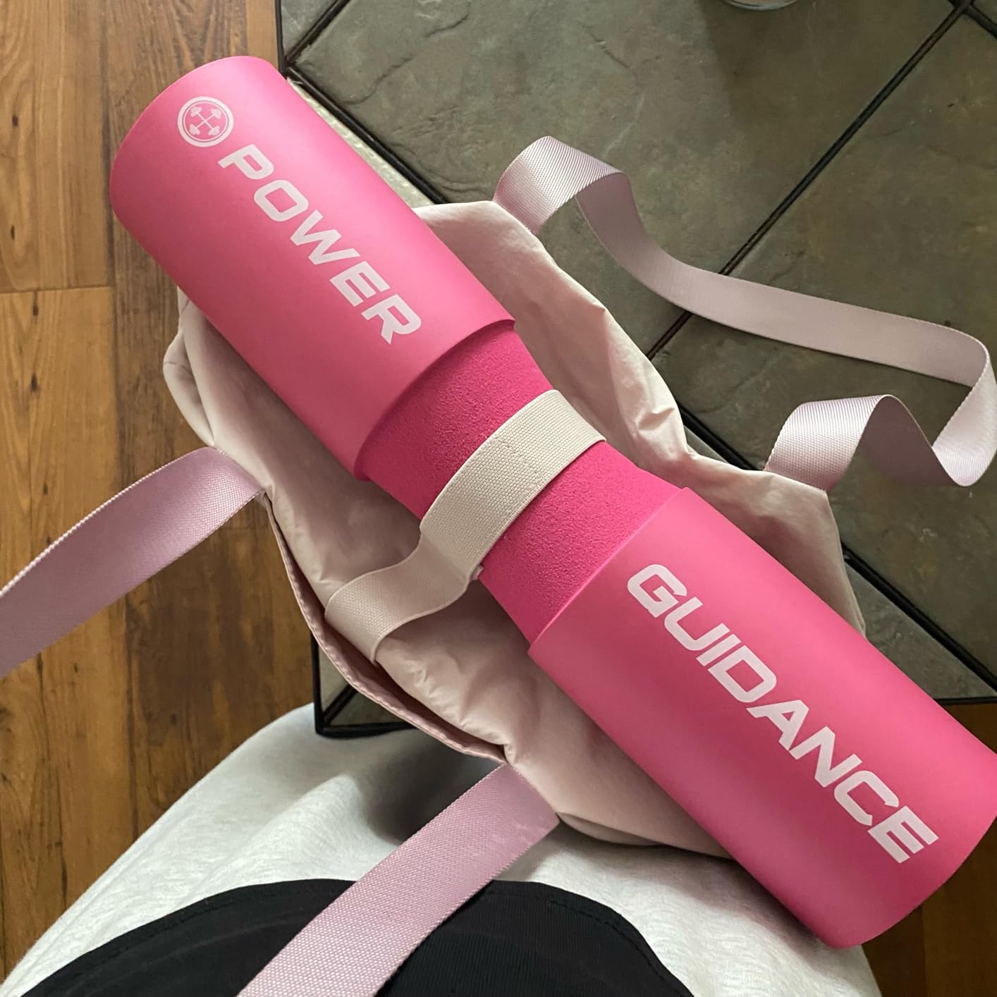 POWER GUIDANCE Barbell Squat Pad - Neck & Shoulder Protective Pad - Great for Squats, Lunges, Hip Thrusts, Weight Lifting & More - Fit Standard and Olympic Bars Perfectly customer photo 2