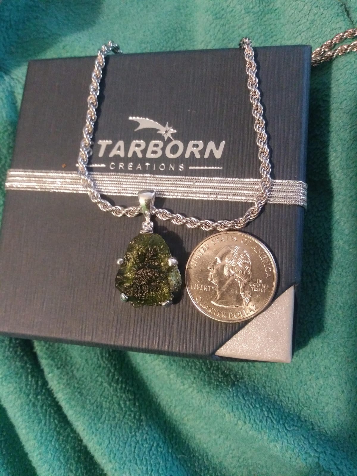 Starborn Natural 7-12 cts Moldavite Pendant in Sterling Silver customer photo 1