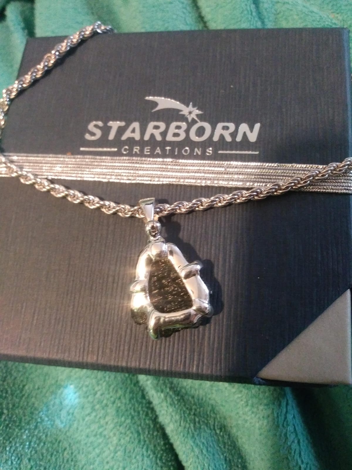 Starborn Natural 7-12 cts Moldavite Pendant in Sterling Silver customer photo 2