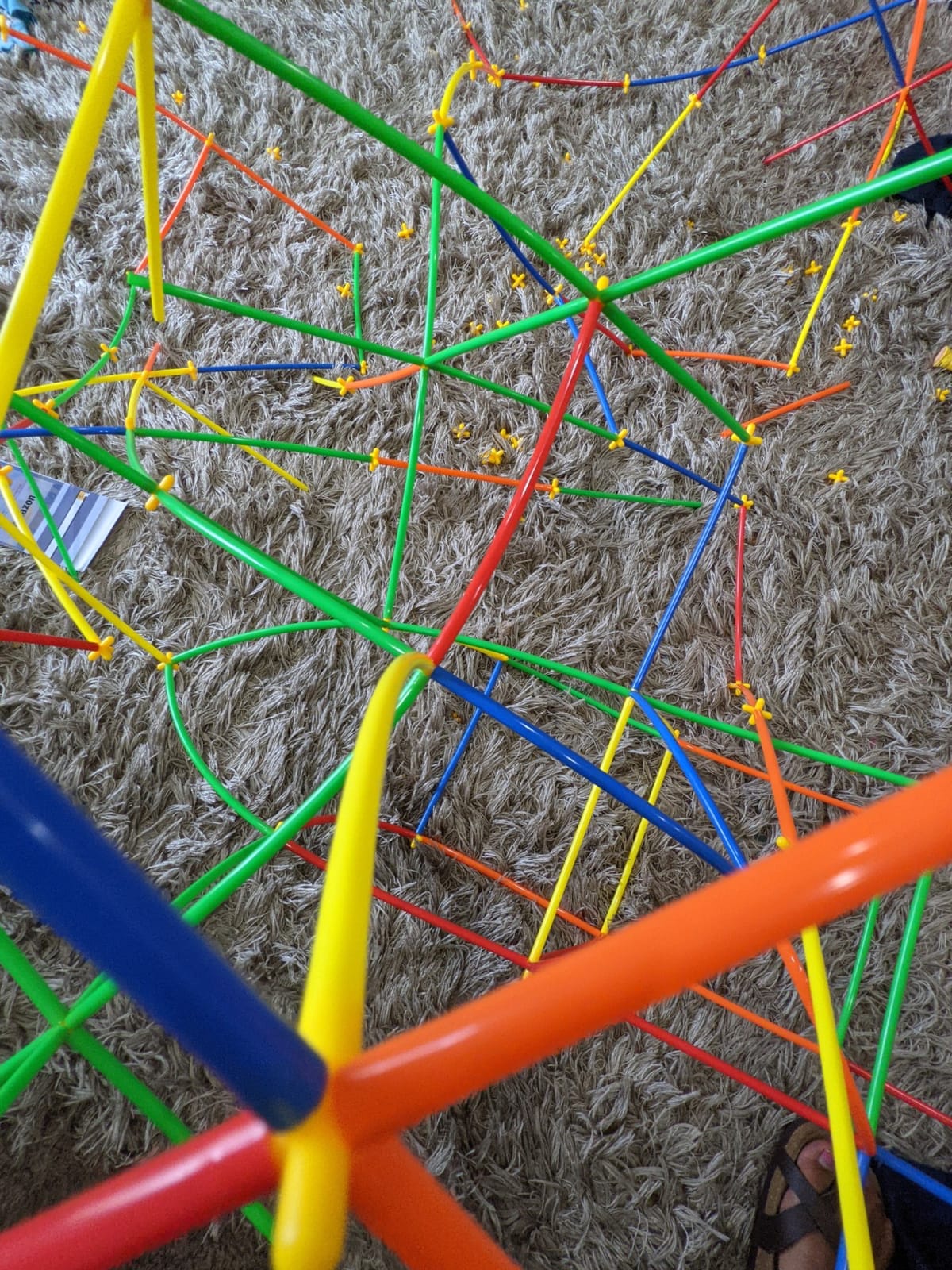 RAINBOW TOYFROG Straw Constructor Toys Stem Building Toys - 300 Pcs Connectors Toy Building Sets Kids Toys for Boys & Girls - Straw Building Set Engineering Kit - Autism Toy STEM Games customer photo 1