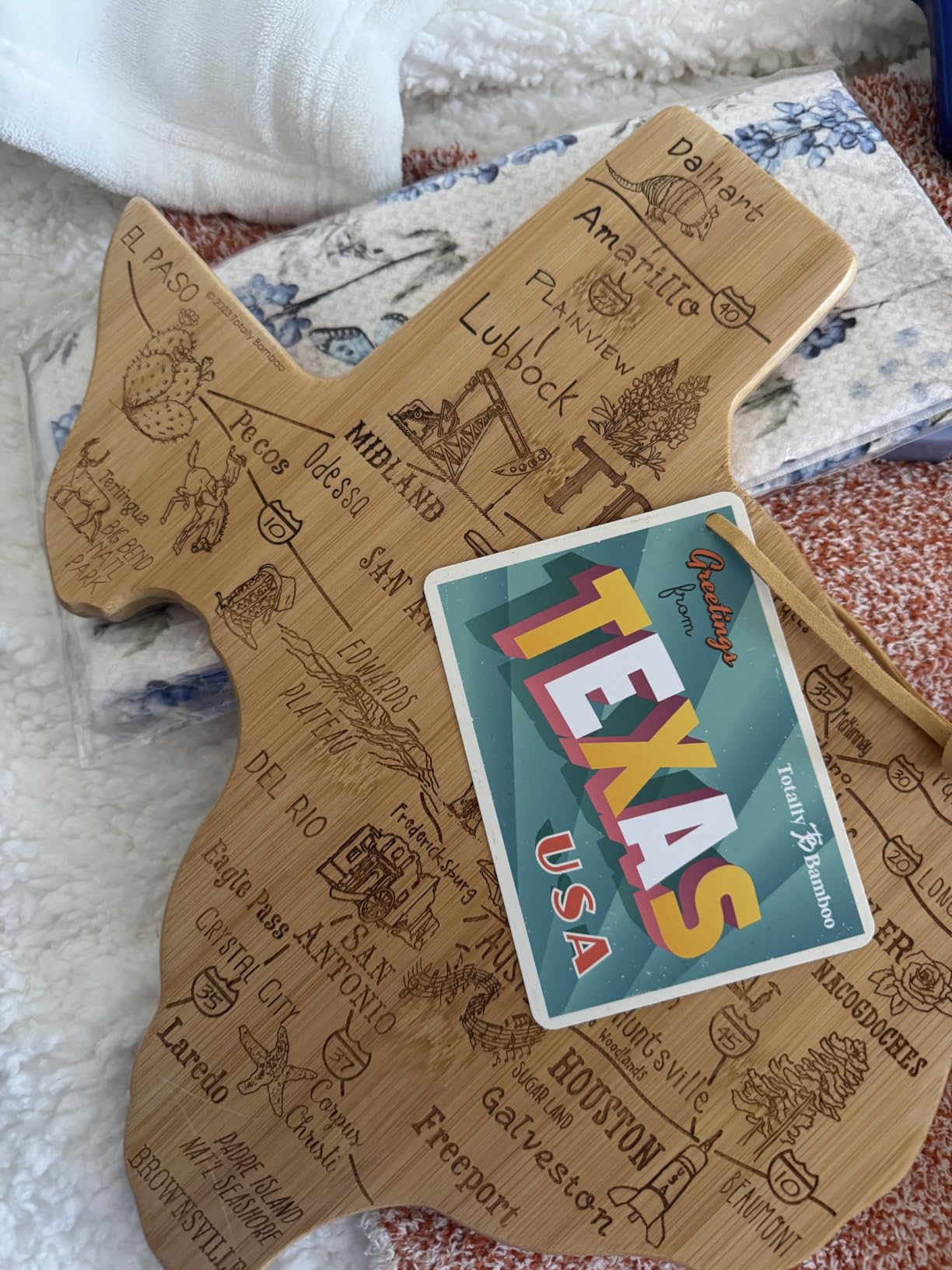 Totally Bamboo Destination Texas State Shaped Cutting Board customer photo 2