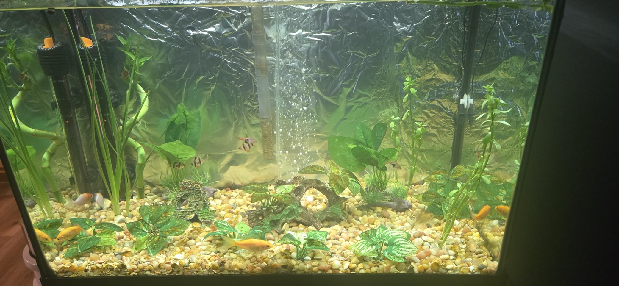 Uniclife Aquarium Air Pump Dual Outlet Fish Tank Aerator with Accessories for 5-200 Gallon Tank customer photo 2