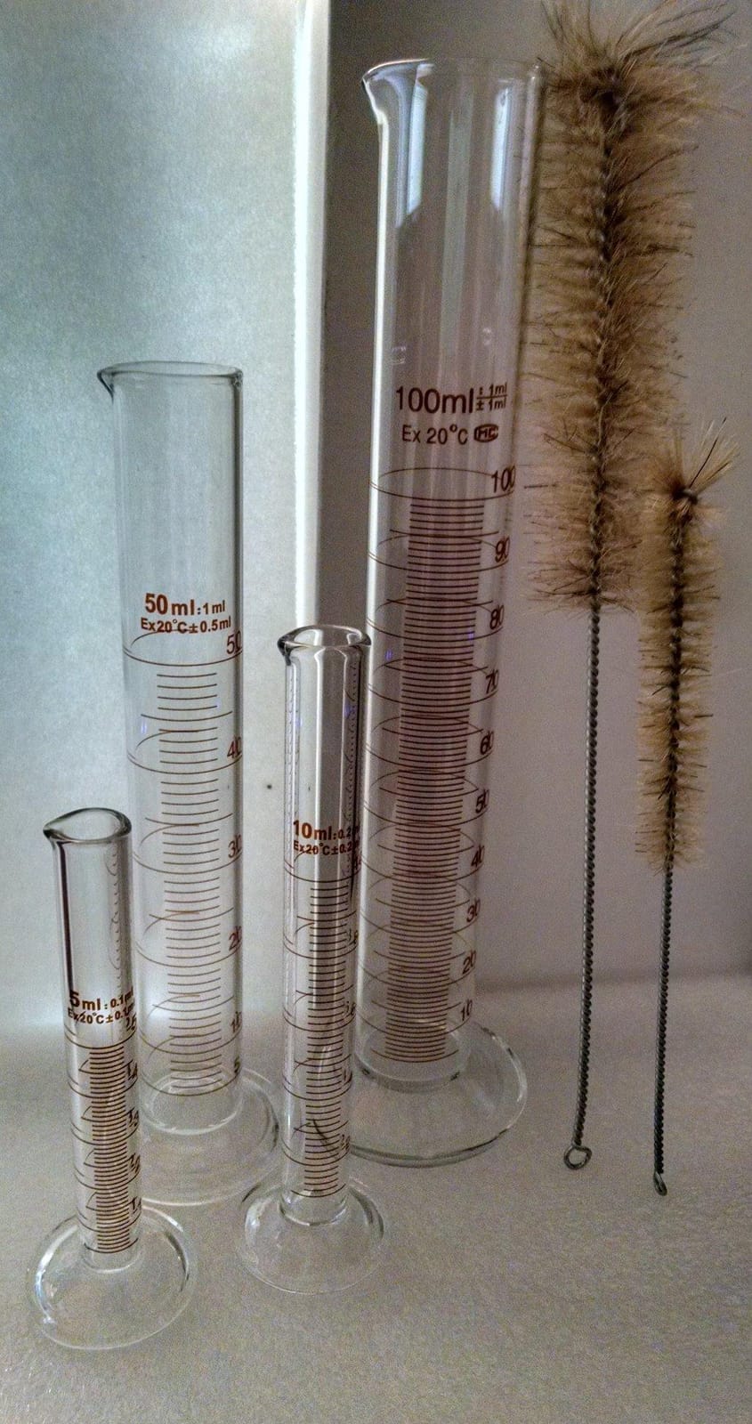Thick Glass Graduated Measuring Cylinder Set 5ml 10ml 50ml 100ml Glass with Two Brushes customer photo 2