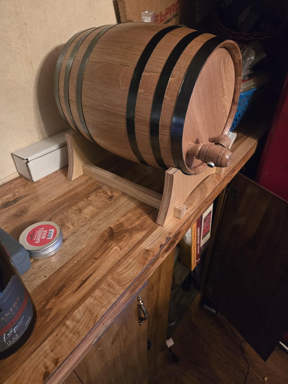 1 Liter Charred American Oak Aging Barrel With Wood Stand, Bung & Spigot | Mini Wooden Whiskey Barrel & Liquor Aging Kit For Home Alcohol Distiller, Bourbon, Rum, Tequila, Wine & Cocktails, 1L customer photo 2