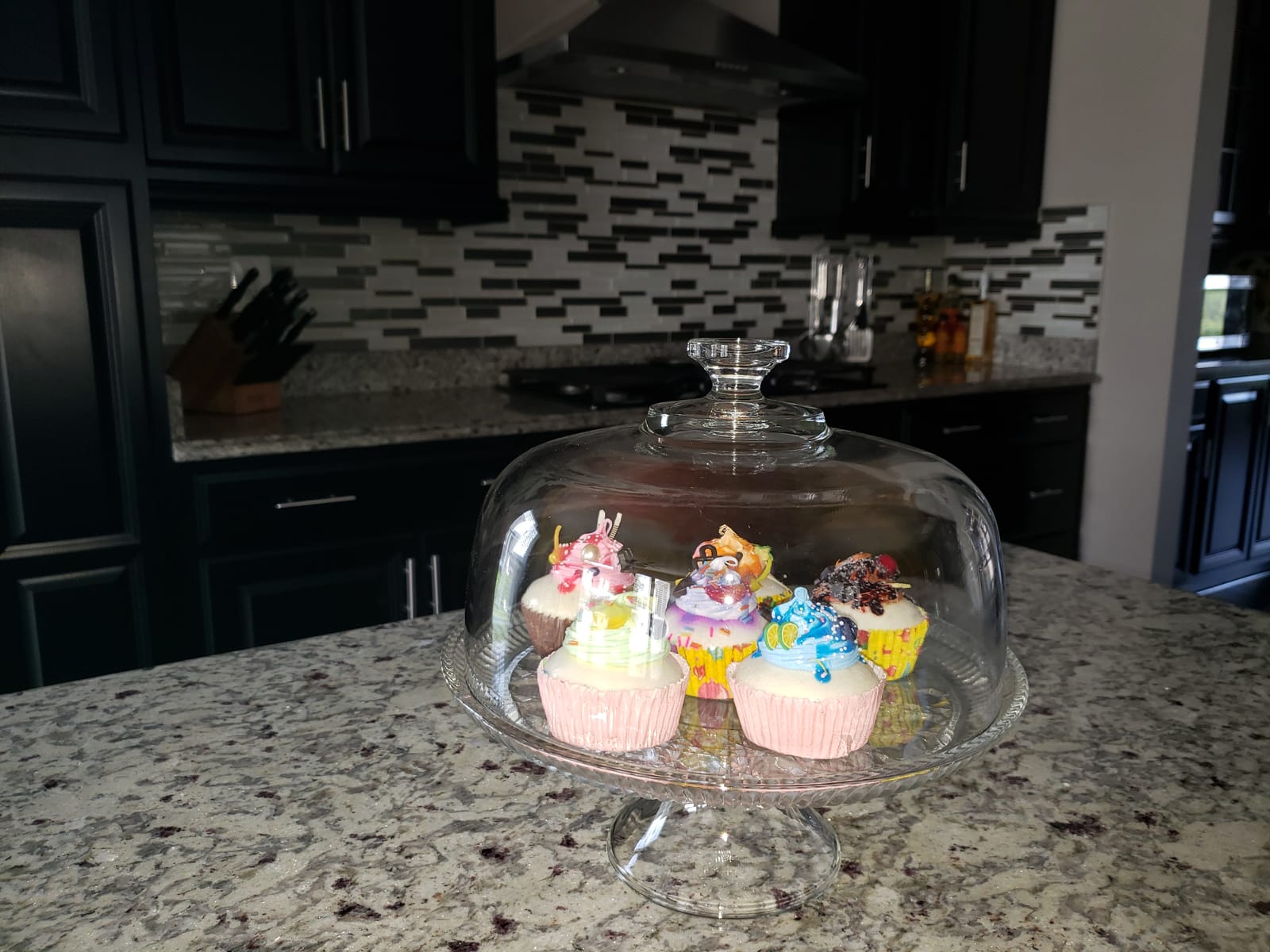 Nice purchase 6Color Realistic Artificial Fake Cake Cupcake Model Home Staging Equipment Crafts Photography Props Home Decoration customer photo 1