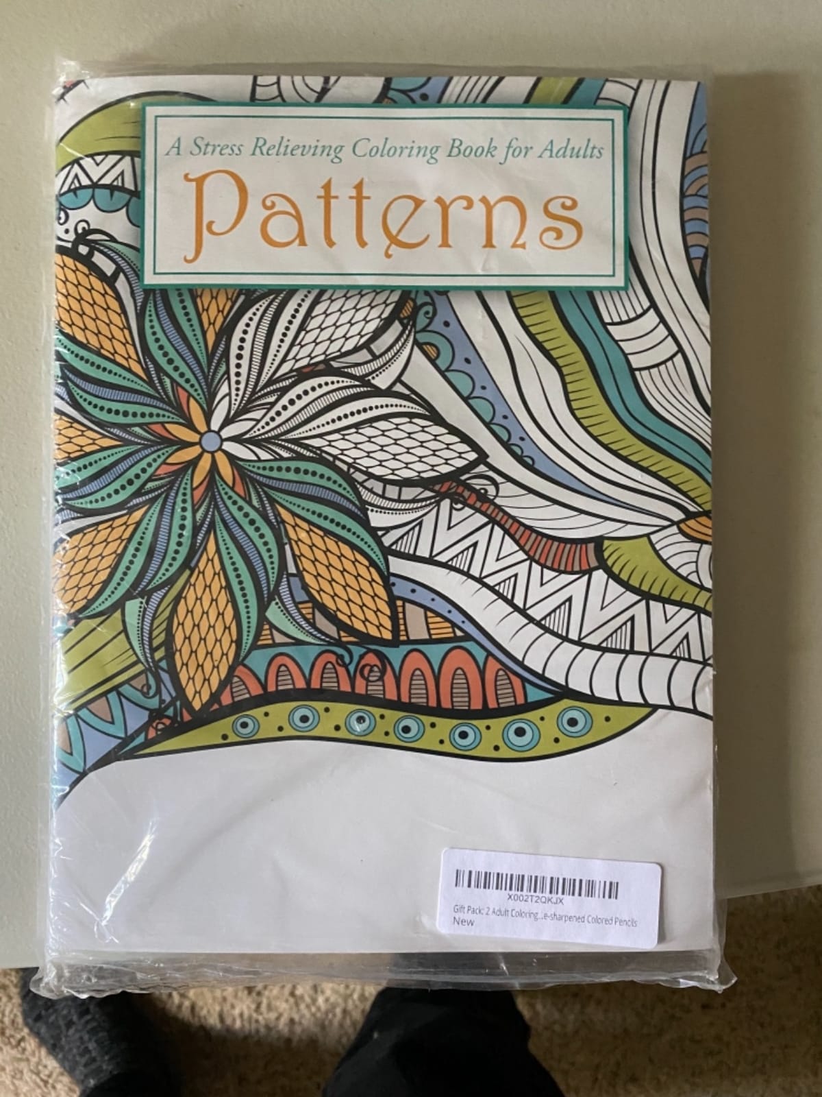 ZOCO - Gift Pack: 3 Adult Coloring Books Set with Colored Pencils - Oceans, Patterns & Nature - Relaxing Activity for Women, Seniors & Teens customer photo 2