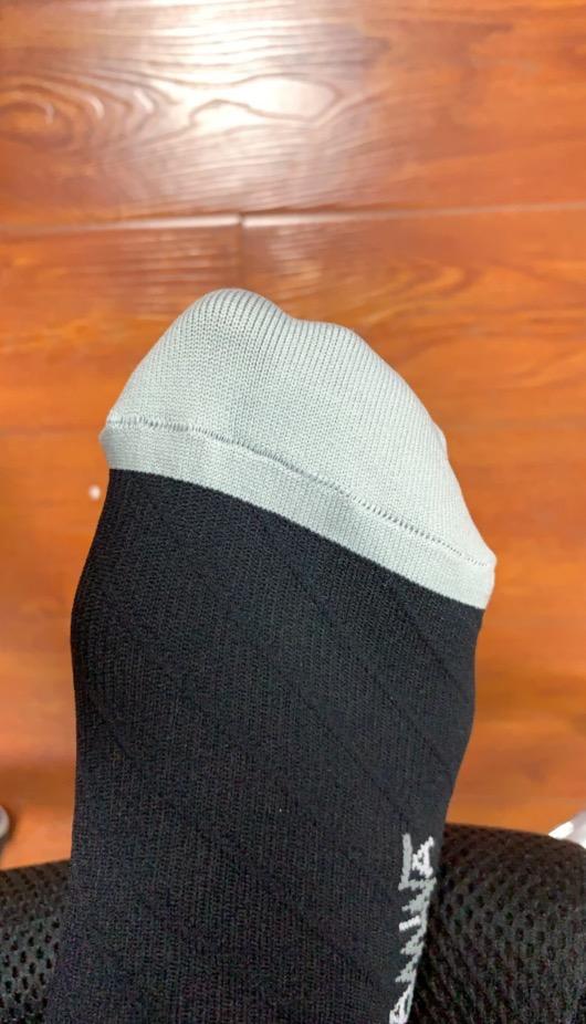 Physix Gear Compression Socks 20-30 mmHg - Men & Women - Running, Nurses, Shin Splints, Flight, Travel customer photo 1
