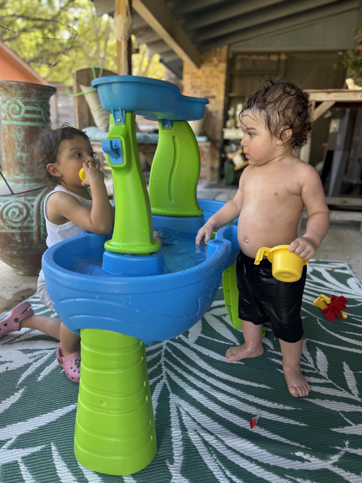 Step2 Rain Showers Splash Pond Toddler Water Table, Outdoor Kids Water Sensory Table, Ages 18+ Months, 13 Piece Water Toy Accessories, Blue & Green customer photo 1