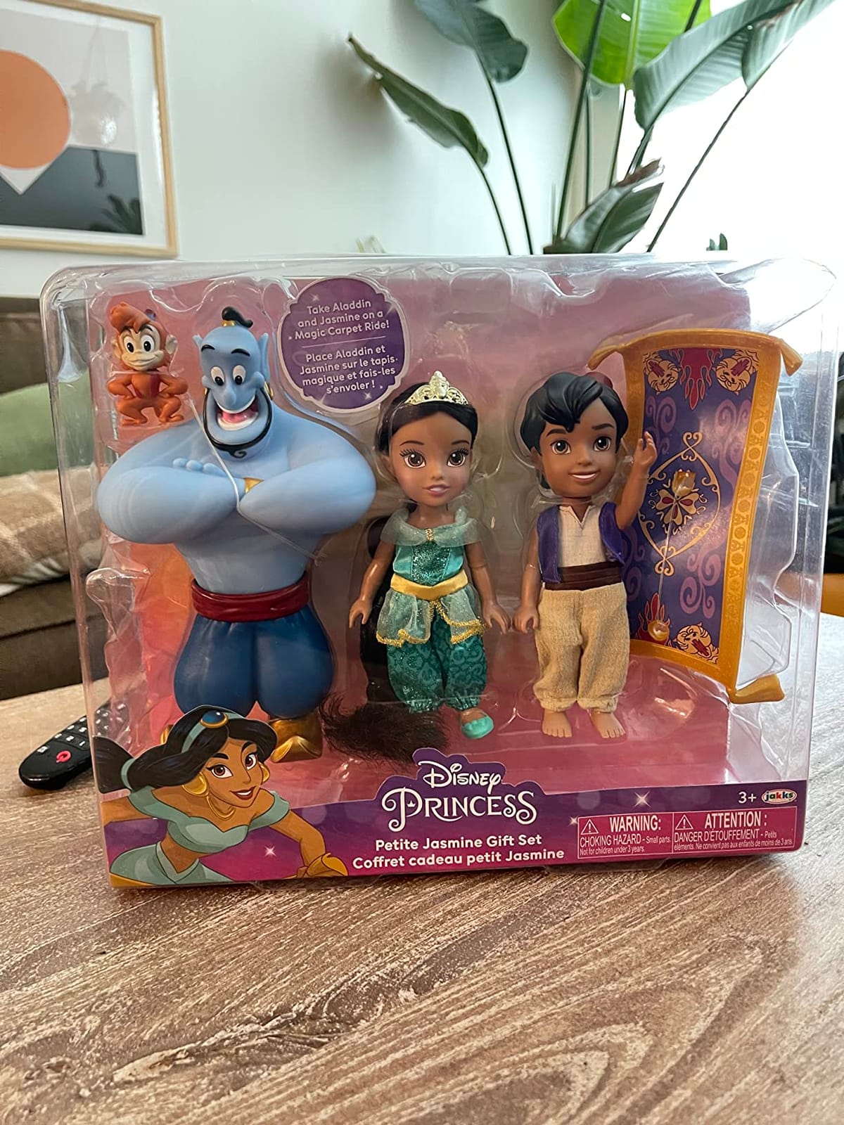 Disney Princess Jasmine & Aladdin Doll Petite Storytelling Gift Set 6 inches customer photo 1