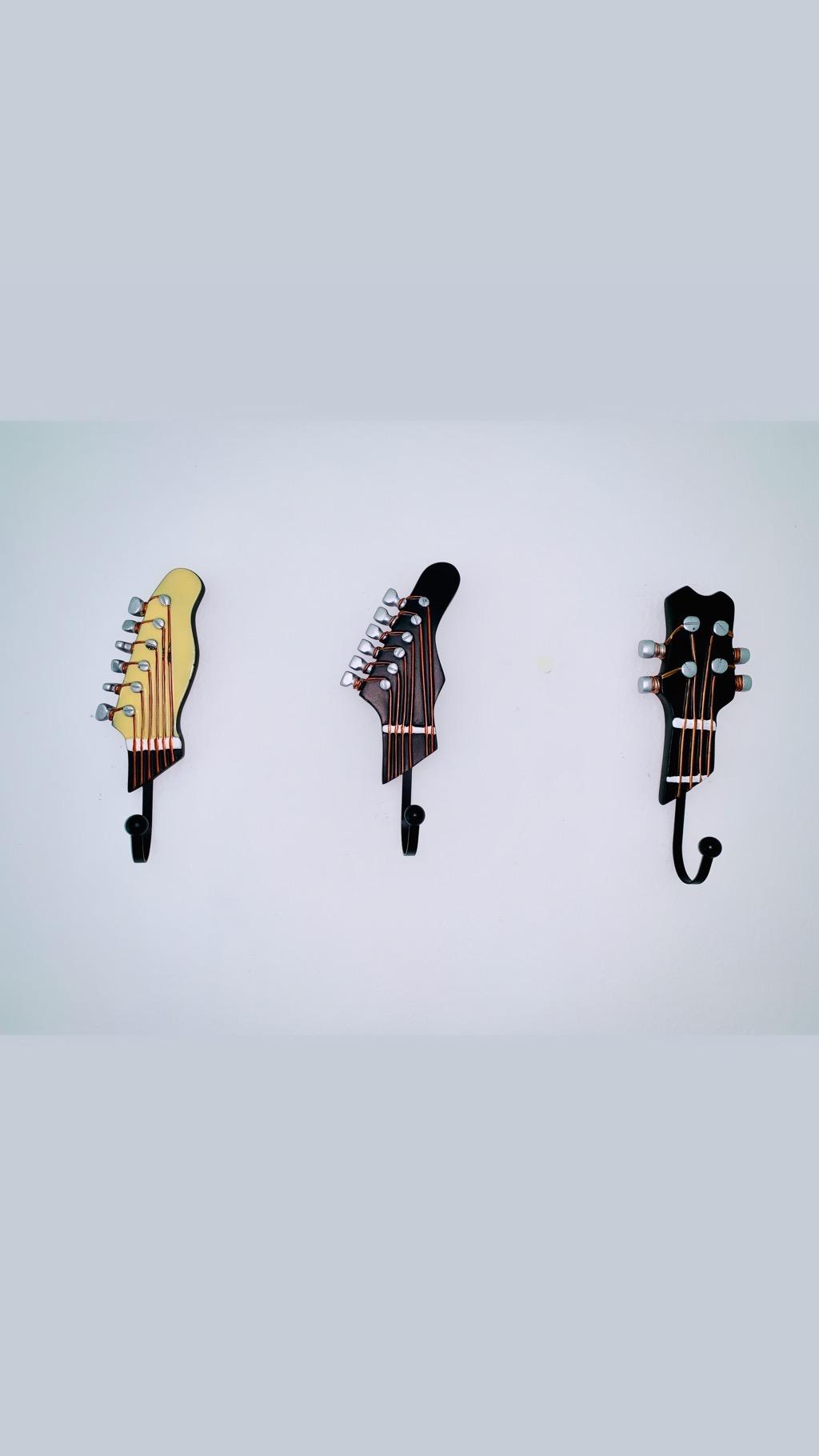 Vintage Guitar Shaped Decorative Hooks Rack Hangers,3 Pack customer photo 1