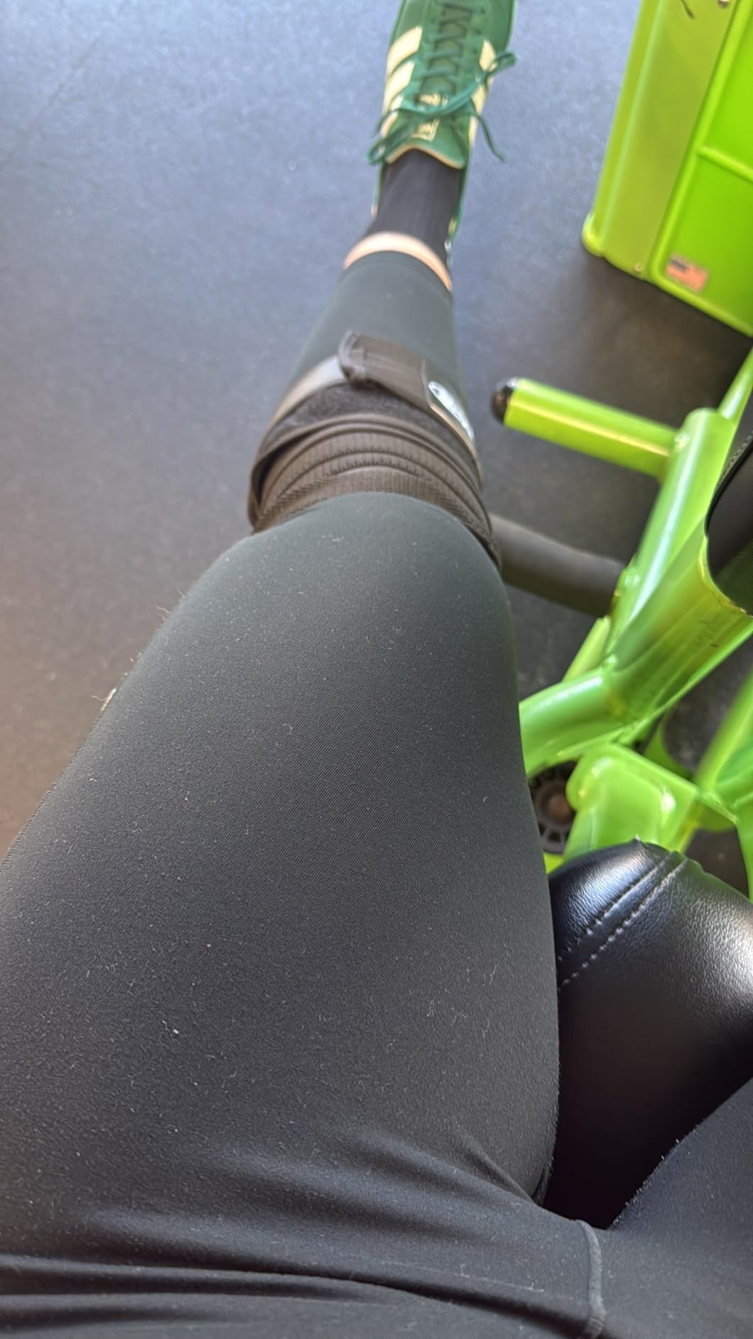 Gymreapers Knee Wraps for Squats and Powerlifting 72 Inch Compression Wraps with Strap for Men & Women Weightlifting Support customer photo 2